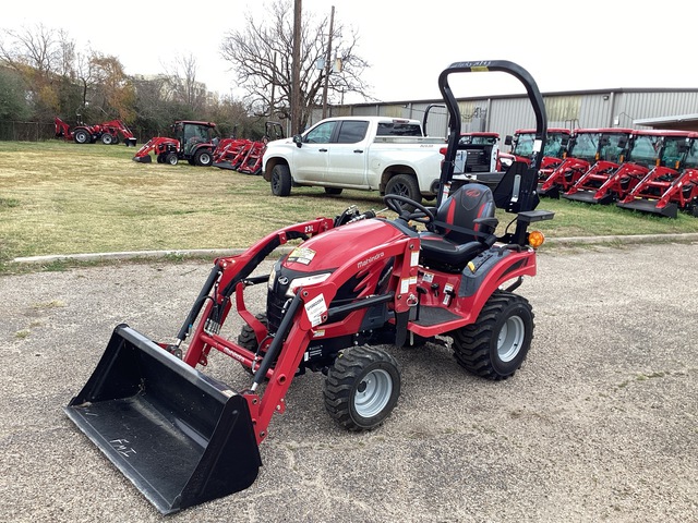 Mahindra EMAX20S 4WD Tractor