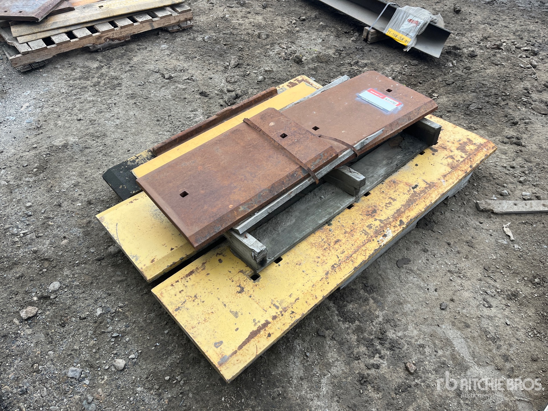 General Appearance with Image, coin arrière droit