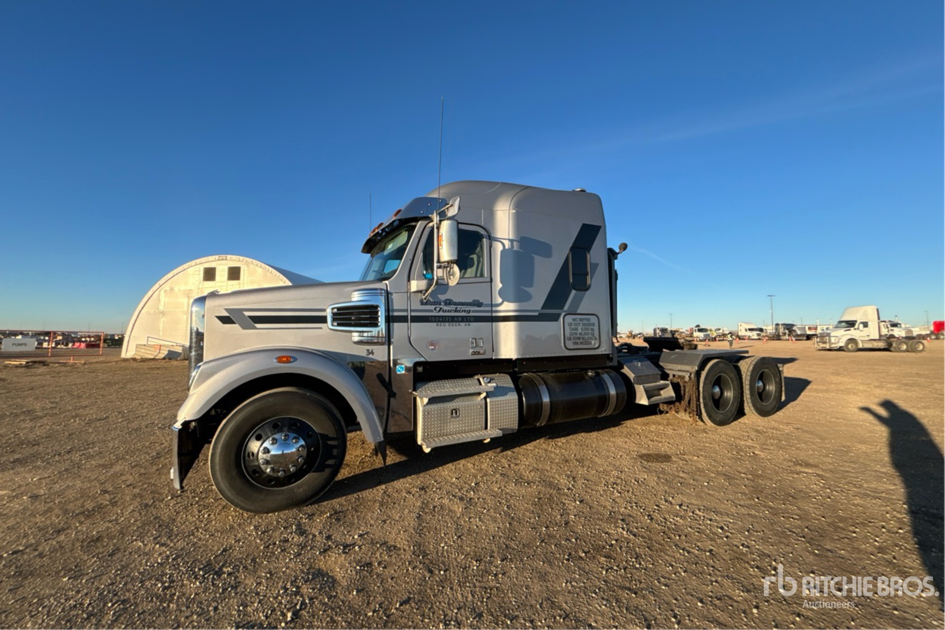 General Appearance with Picture, Left Front Corner