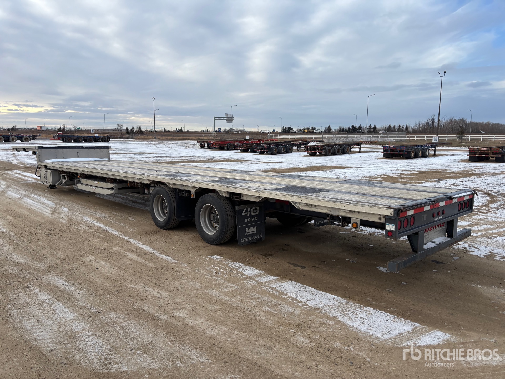 General Appearance with Bild, Ecke hinten links