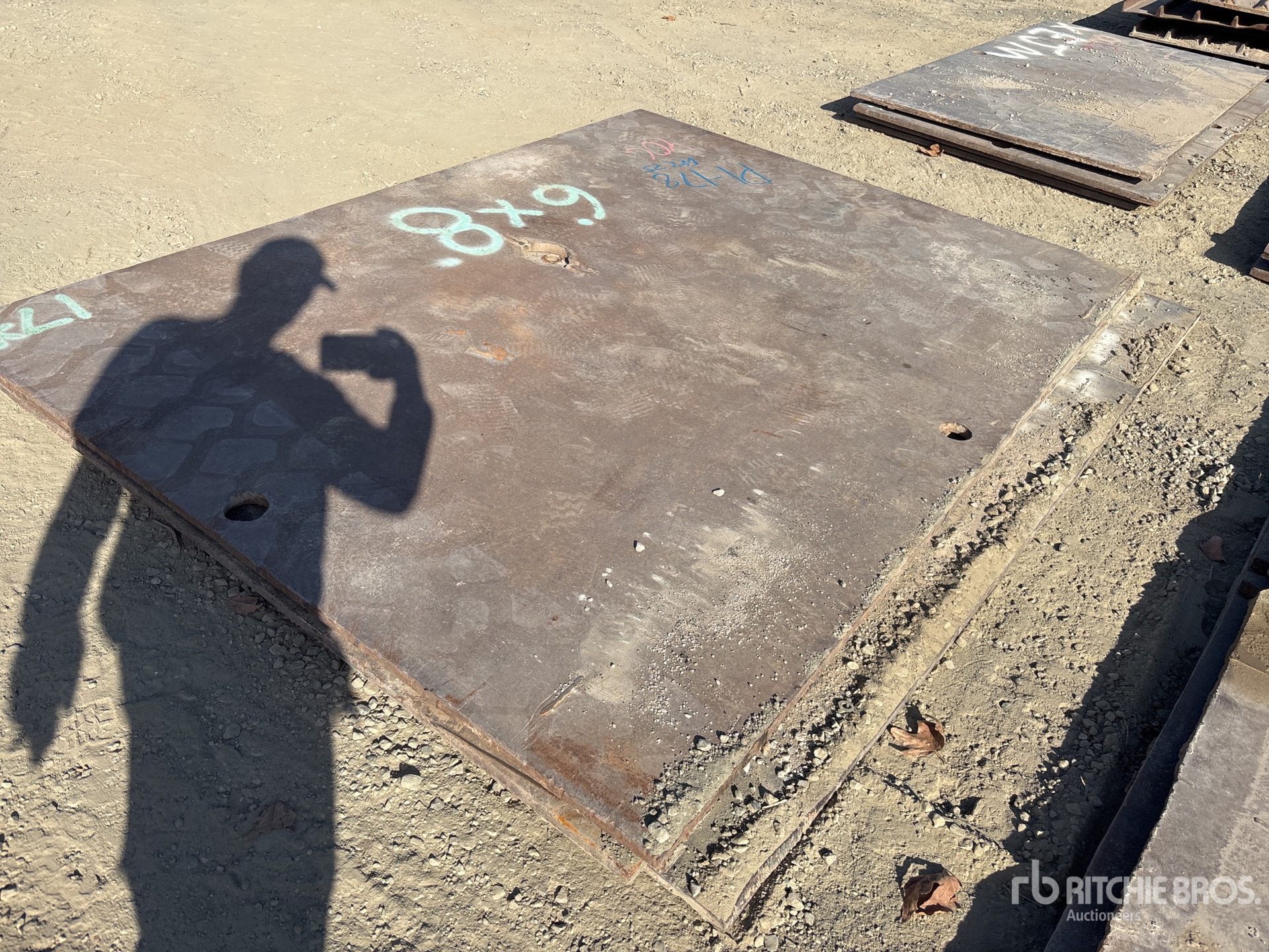 General Appearance with Bild, Ecke hinten links