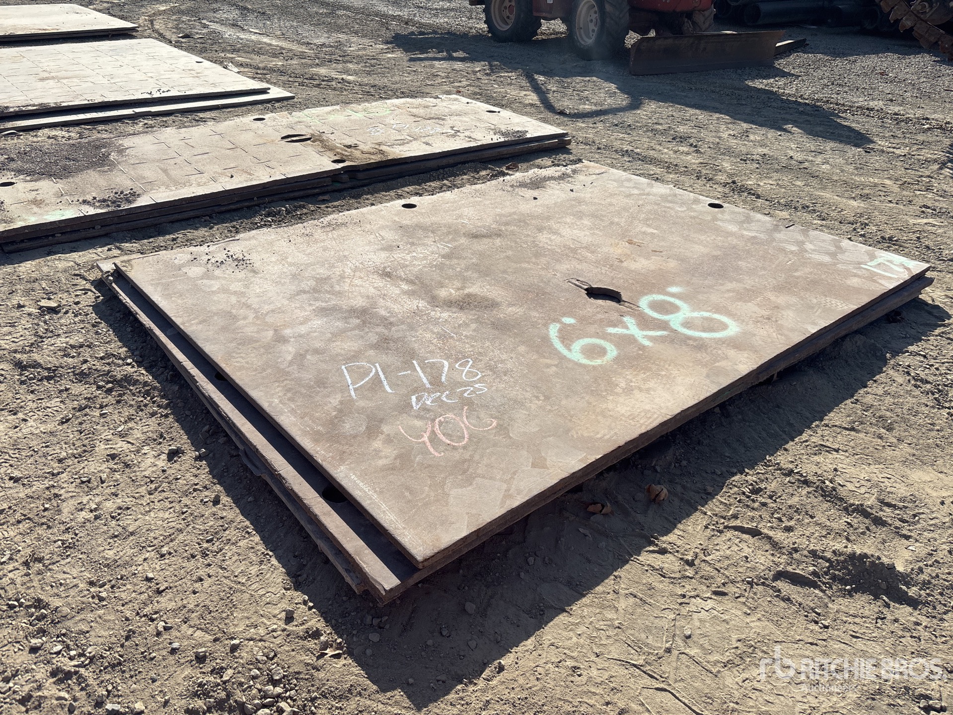 General Appearance with Bild, Ecke vorne rechts