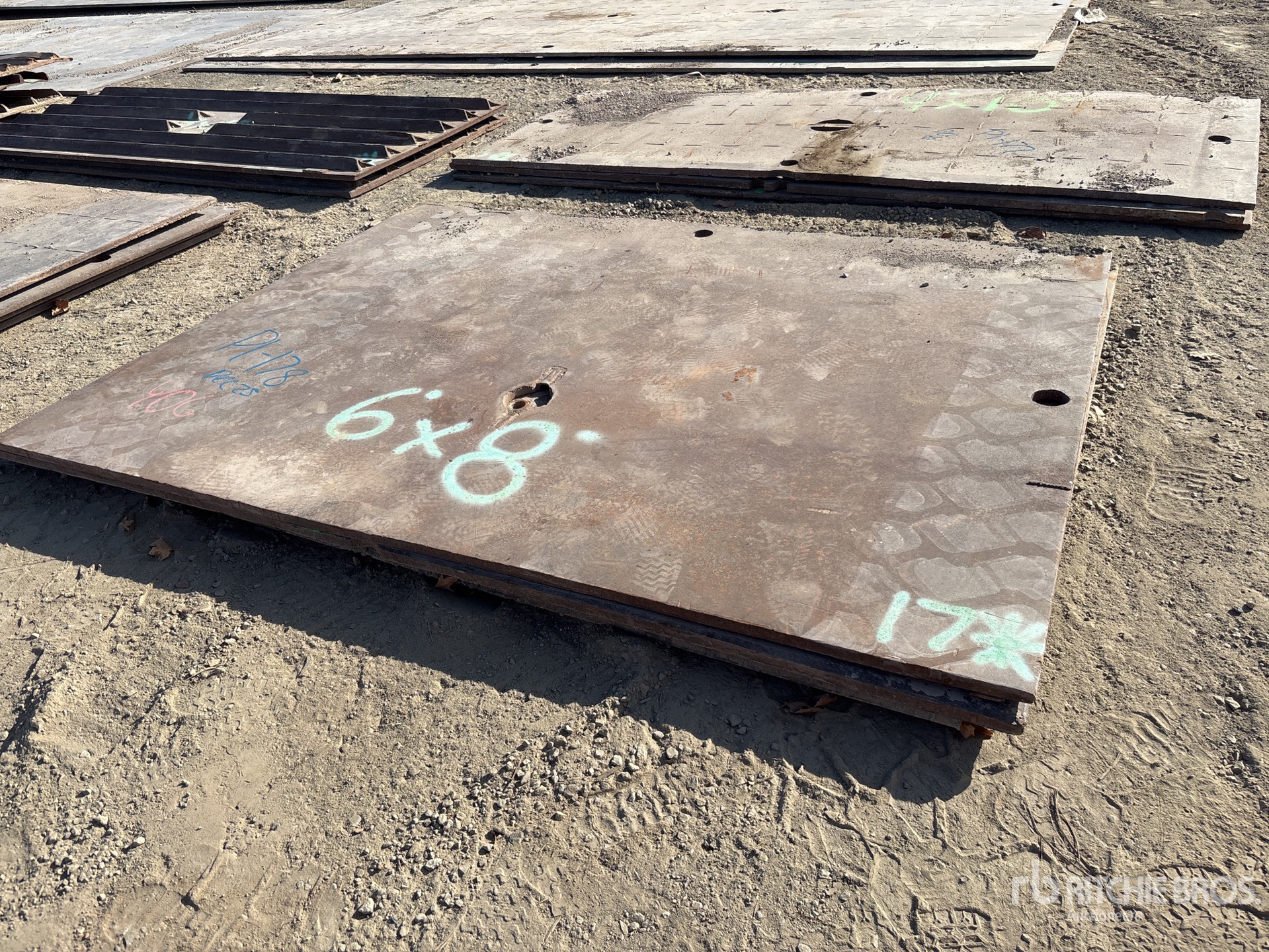 General Appearance with Bild, Ecke vorne links