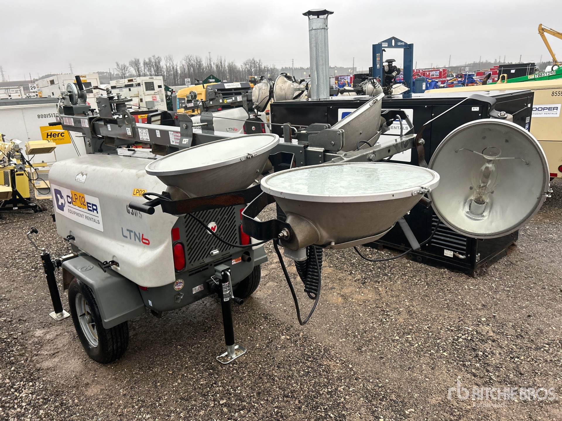 General Appearance with Imagen: esquina trasera izquierda