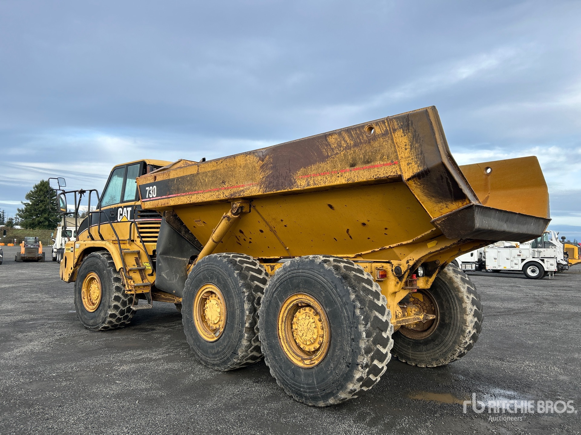 General Appearance with Picture, Left Rear Corner