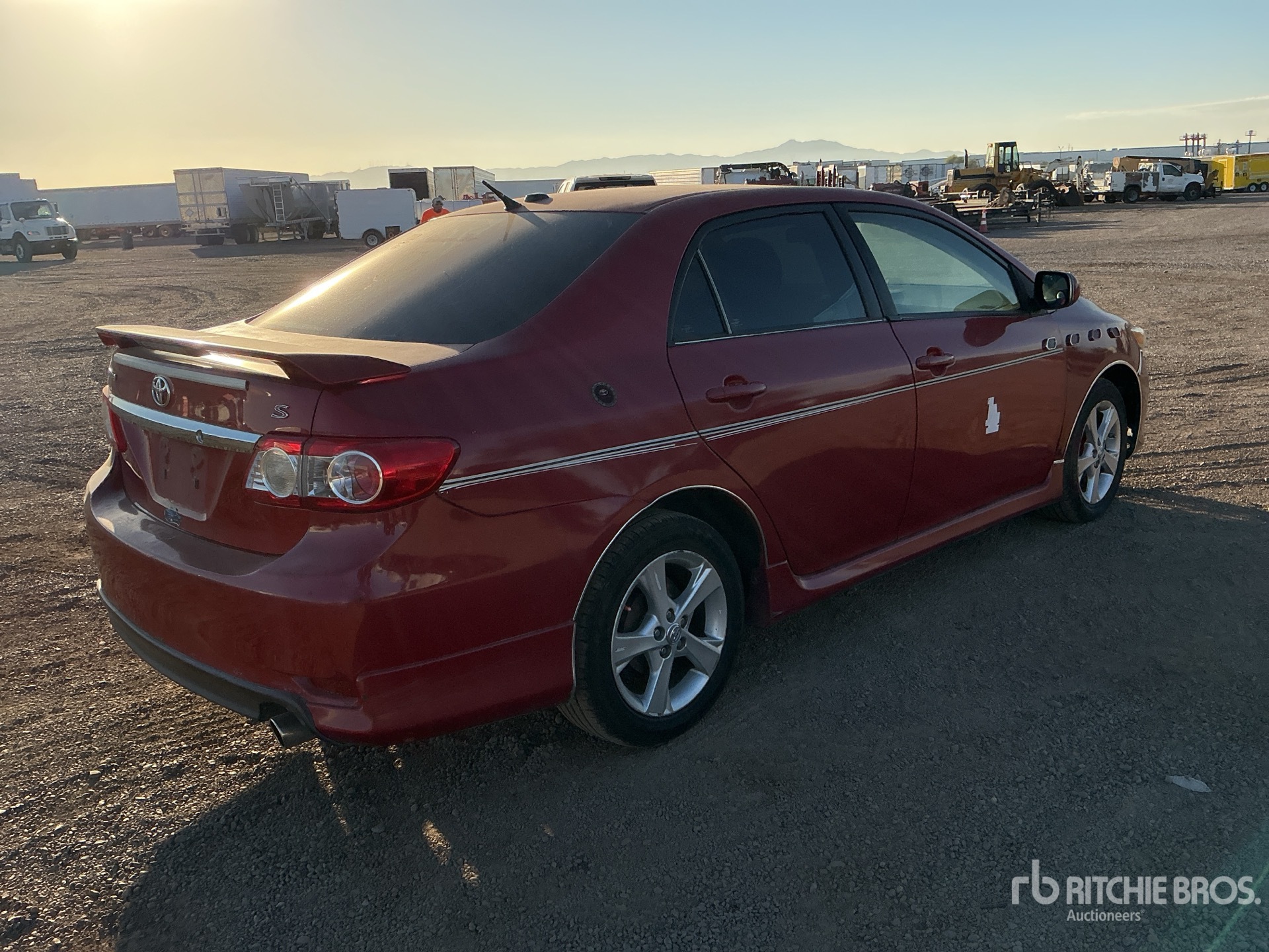 General Appearance with Picture, Right Rear Corner