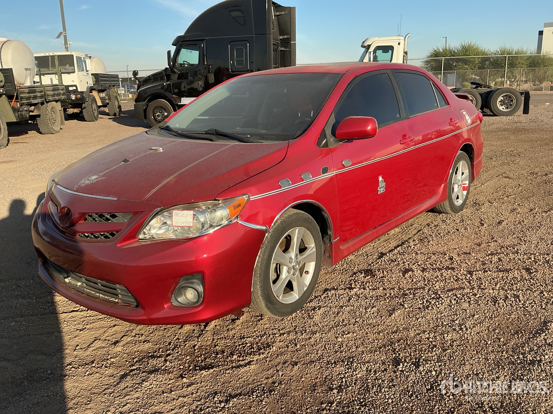 General Appearance with Picture, Left Front Corner