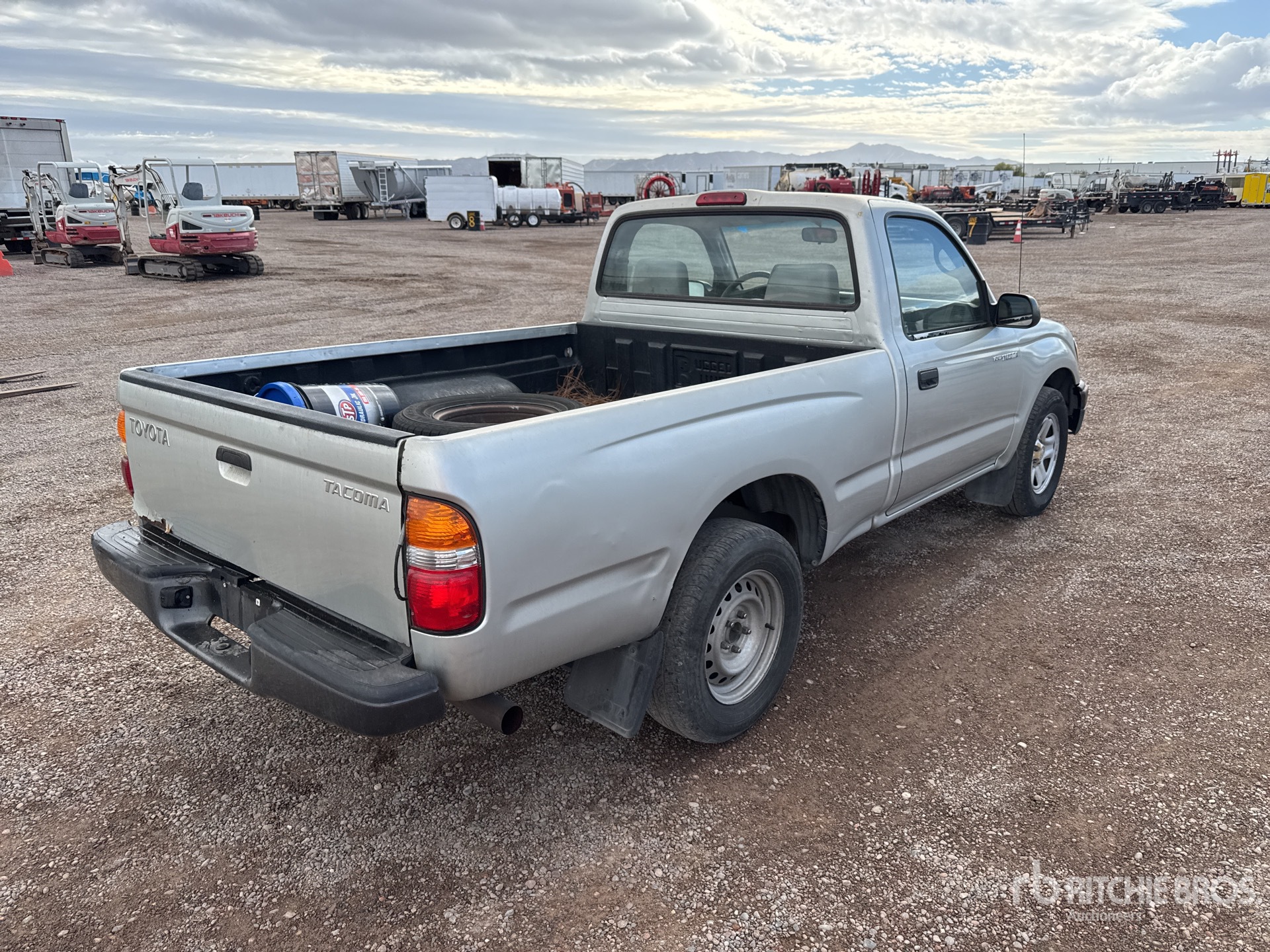 General Appearance with Picture, Right Rear Corner