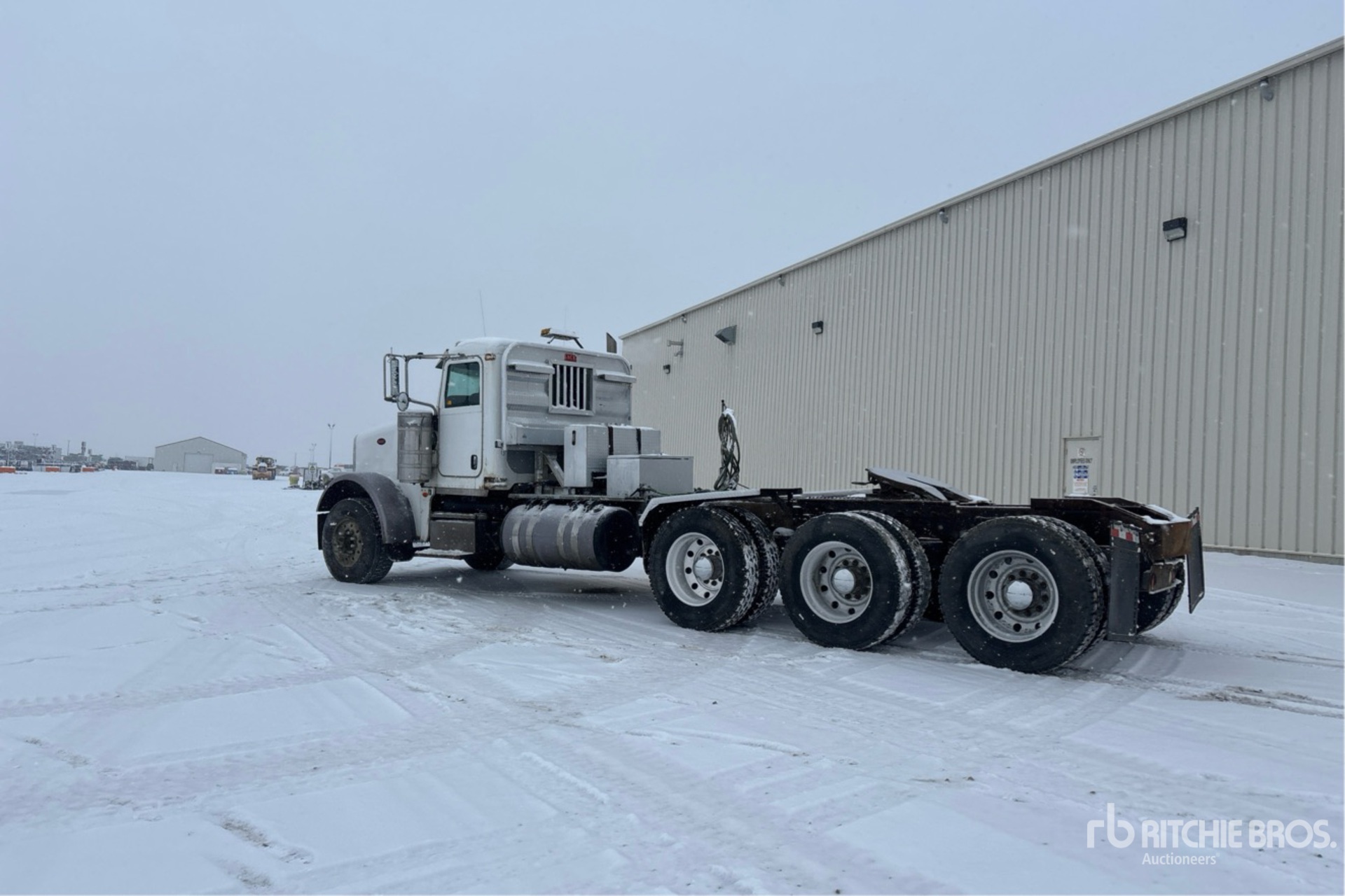 General Appearance with Imagen: esquina trasera izquierda