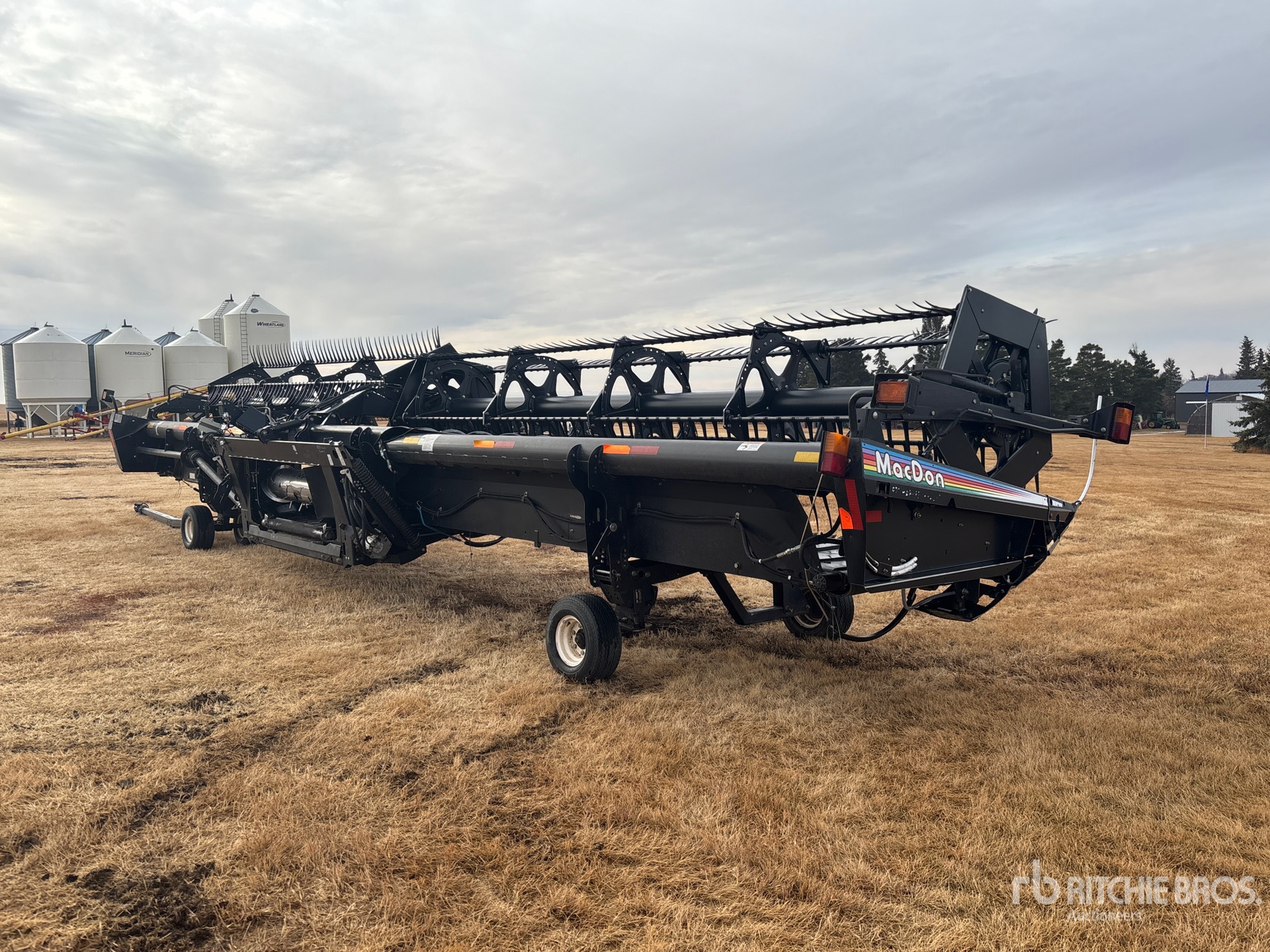 General Appearance with Imagen: esquina trasera derecha