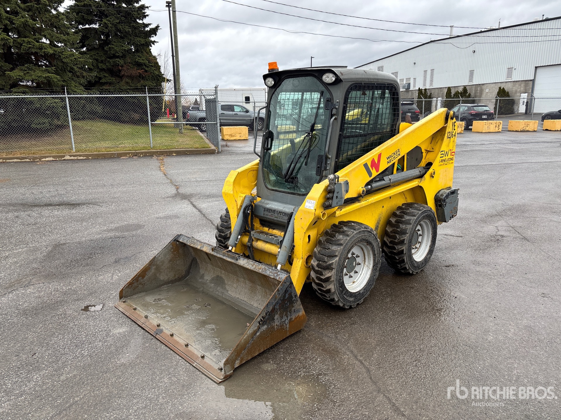 General Appearance with Spin