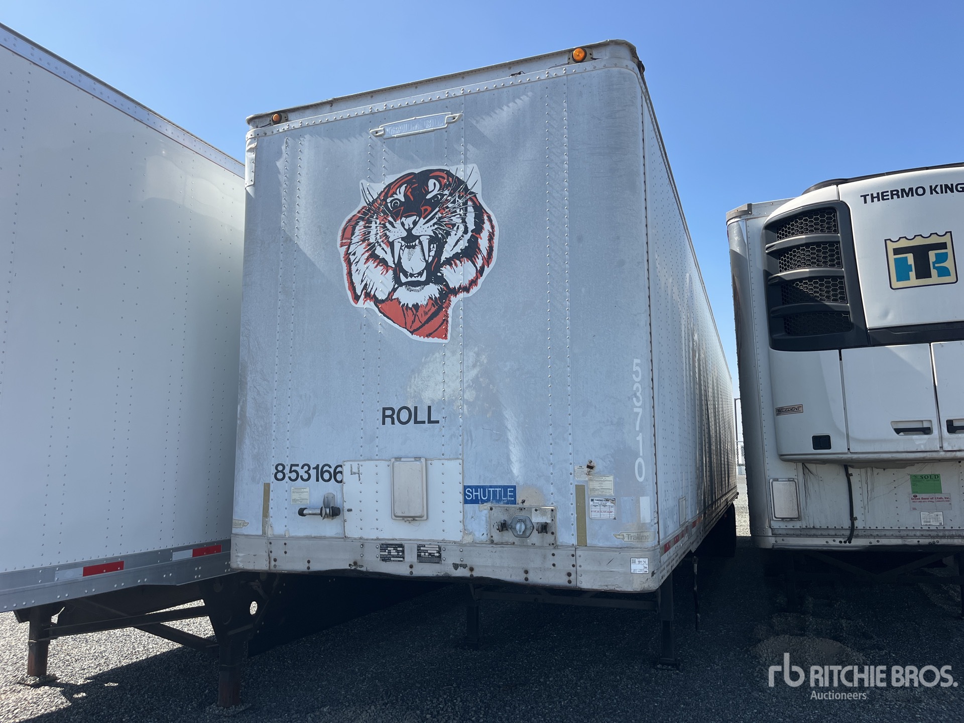 General Appearance with Bild, Ecke vorne links