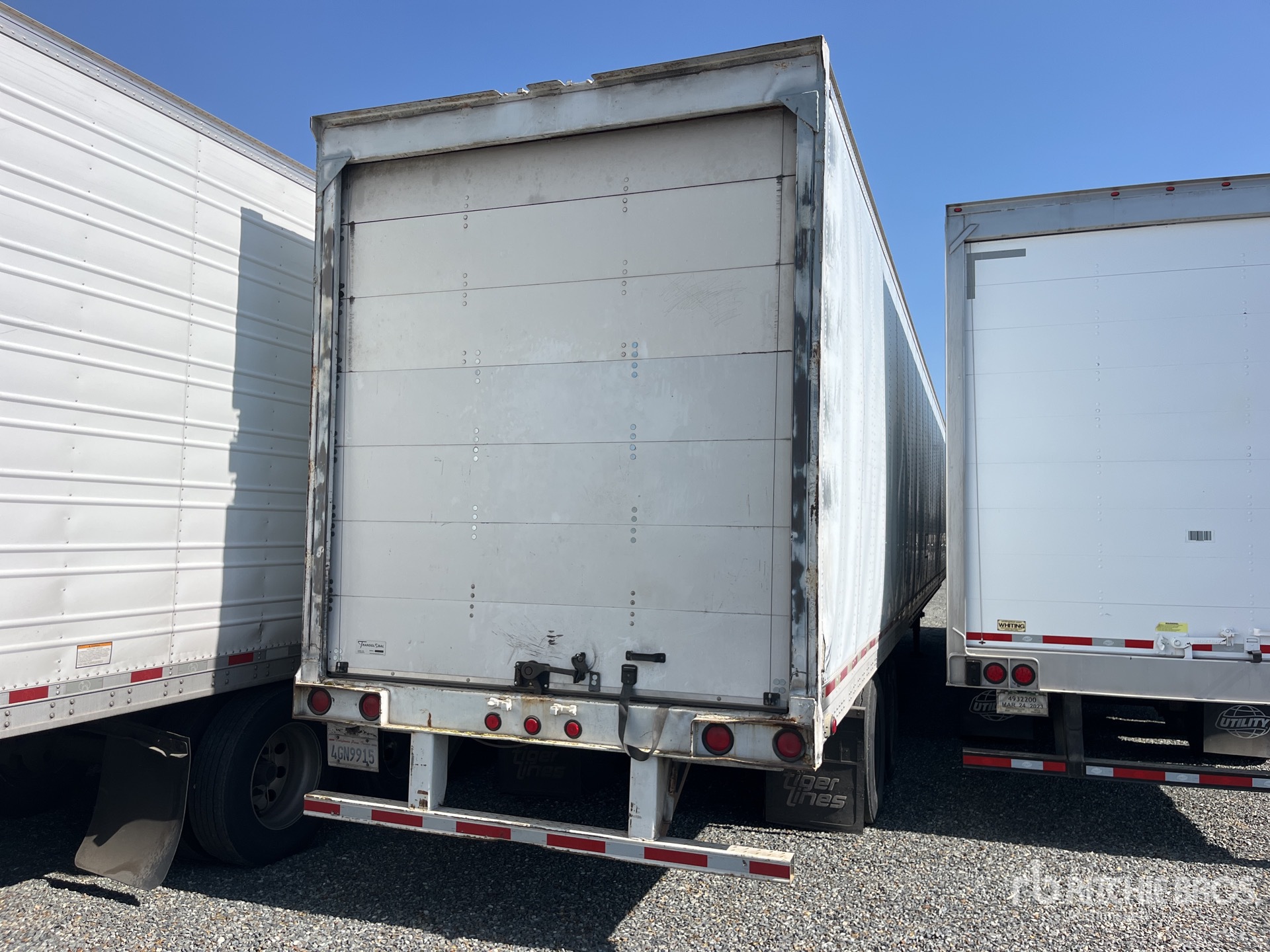 General Appearance with Bild, Ecke hinten rechts