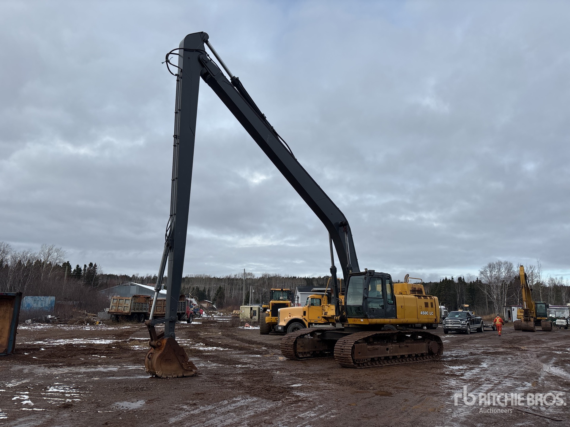 General Appearance with Featured Photo