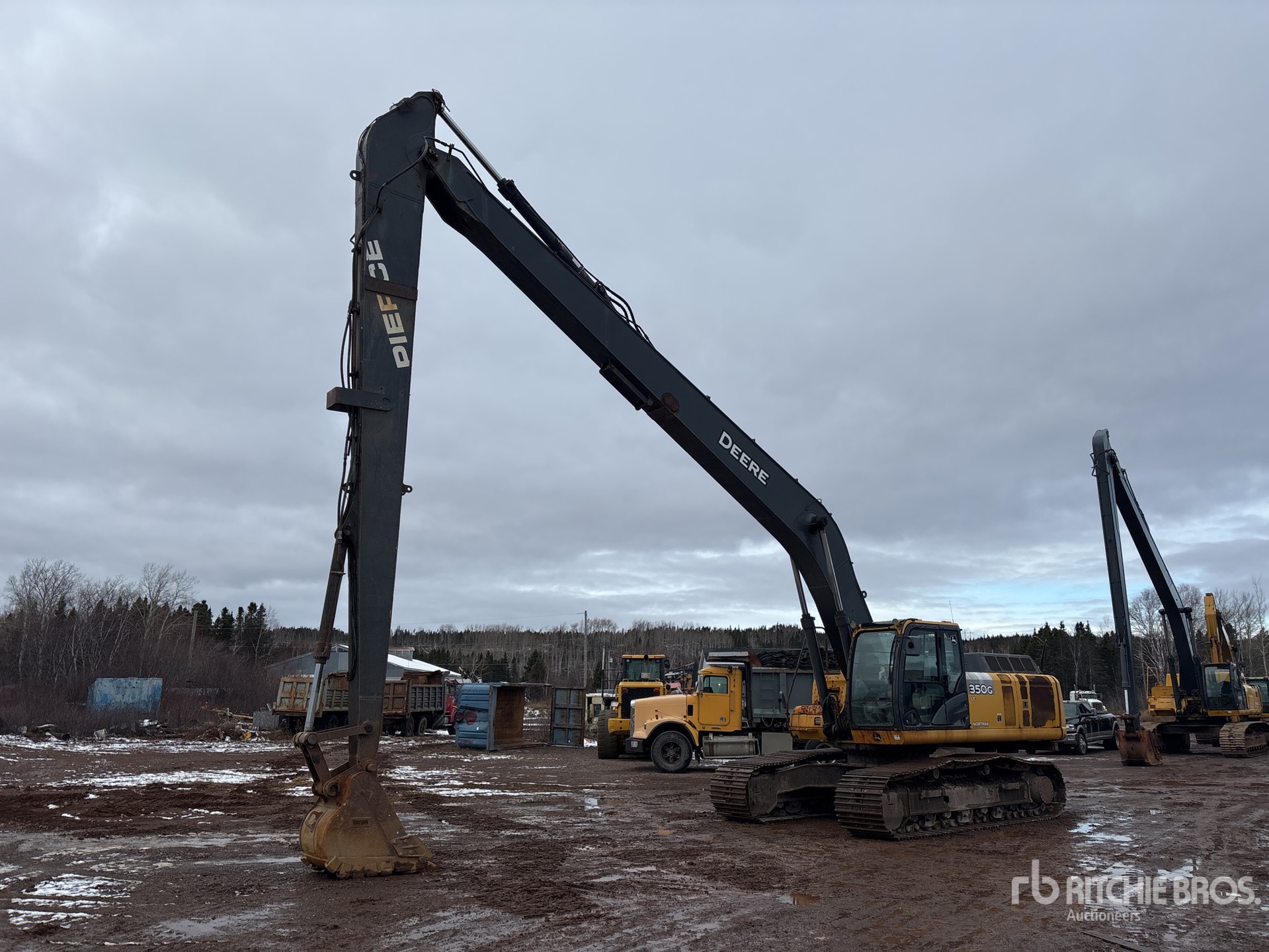 General Appearance with Featured Photo