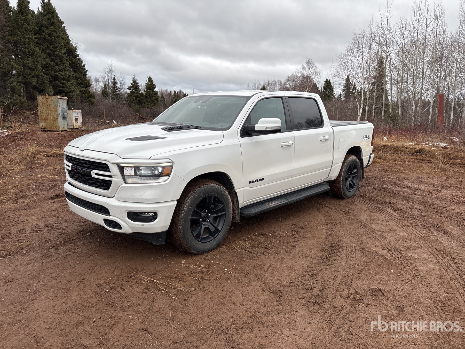 General Appearance with Featured Photo