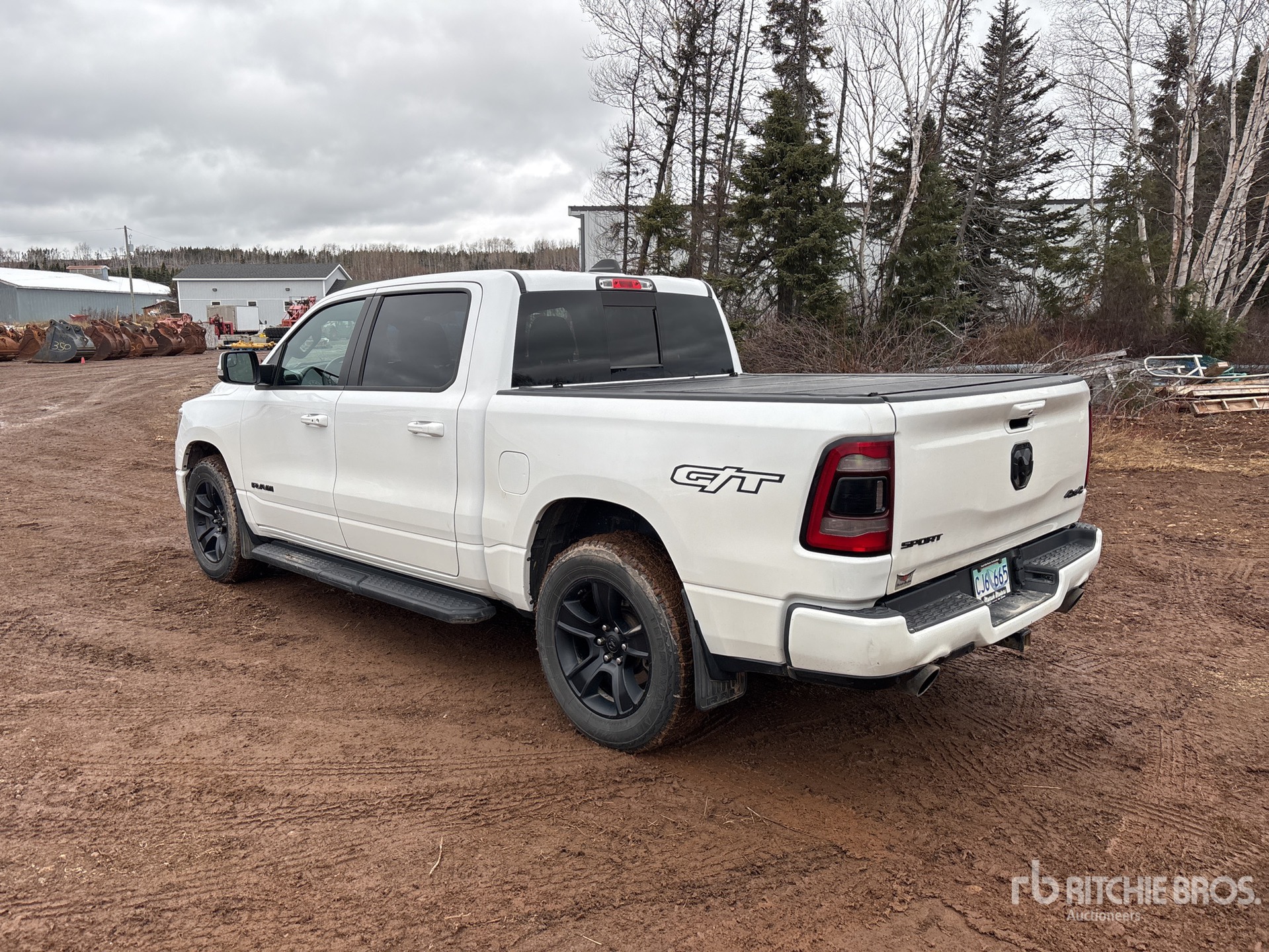 General Appearance with Bild, Ecke hinten links