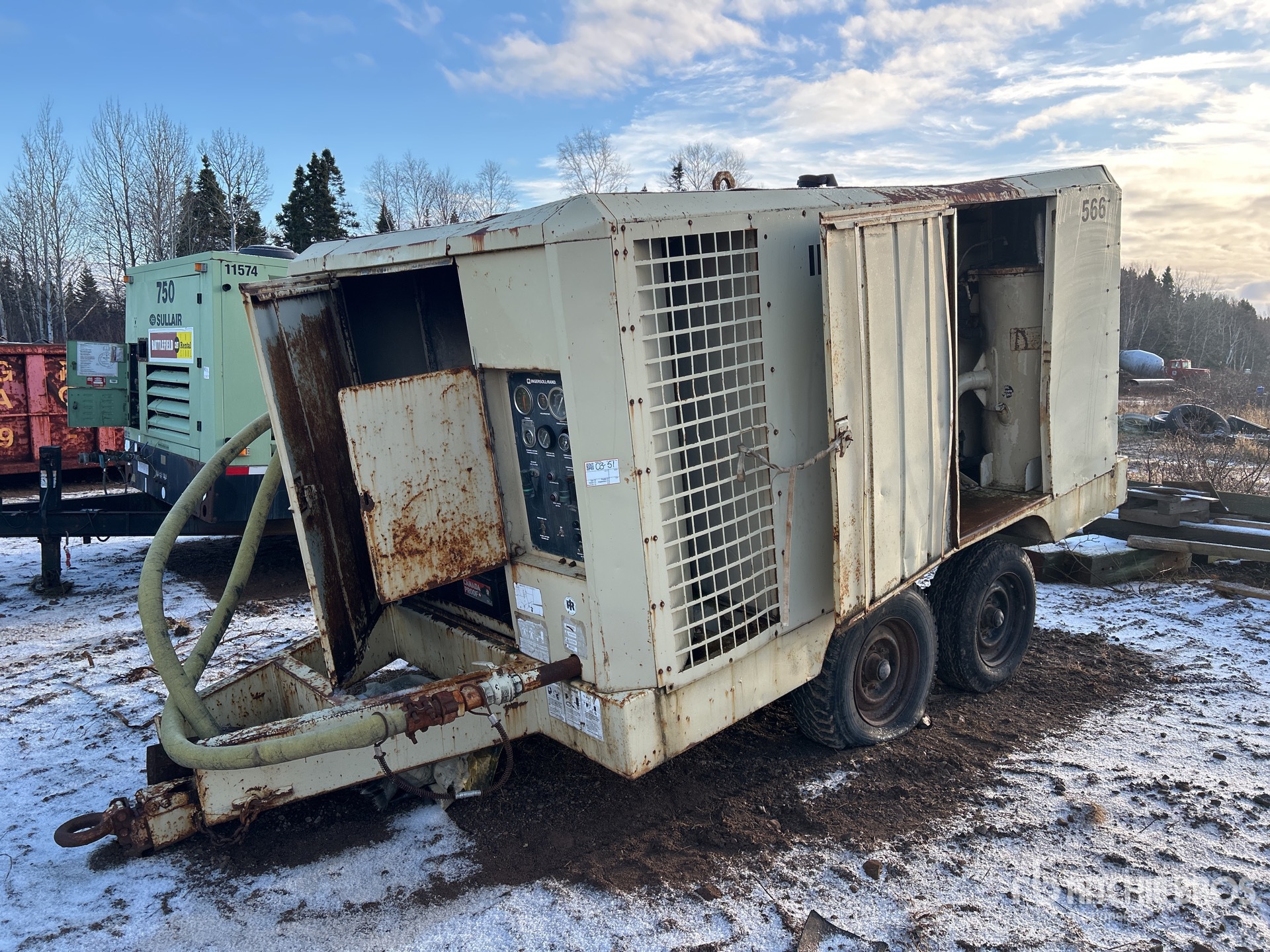 General Appearance with Picture, Left Front Corner