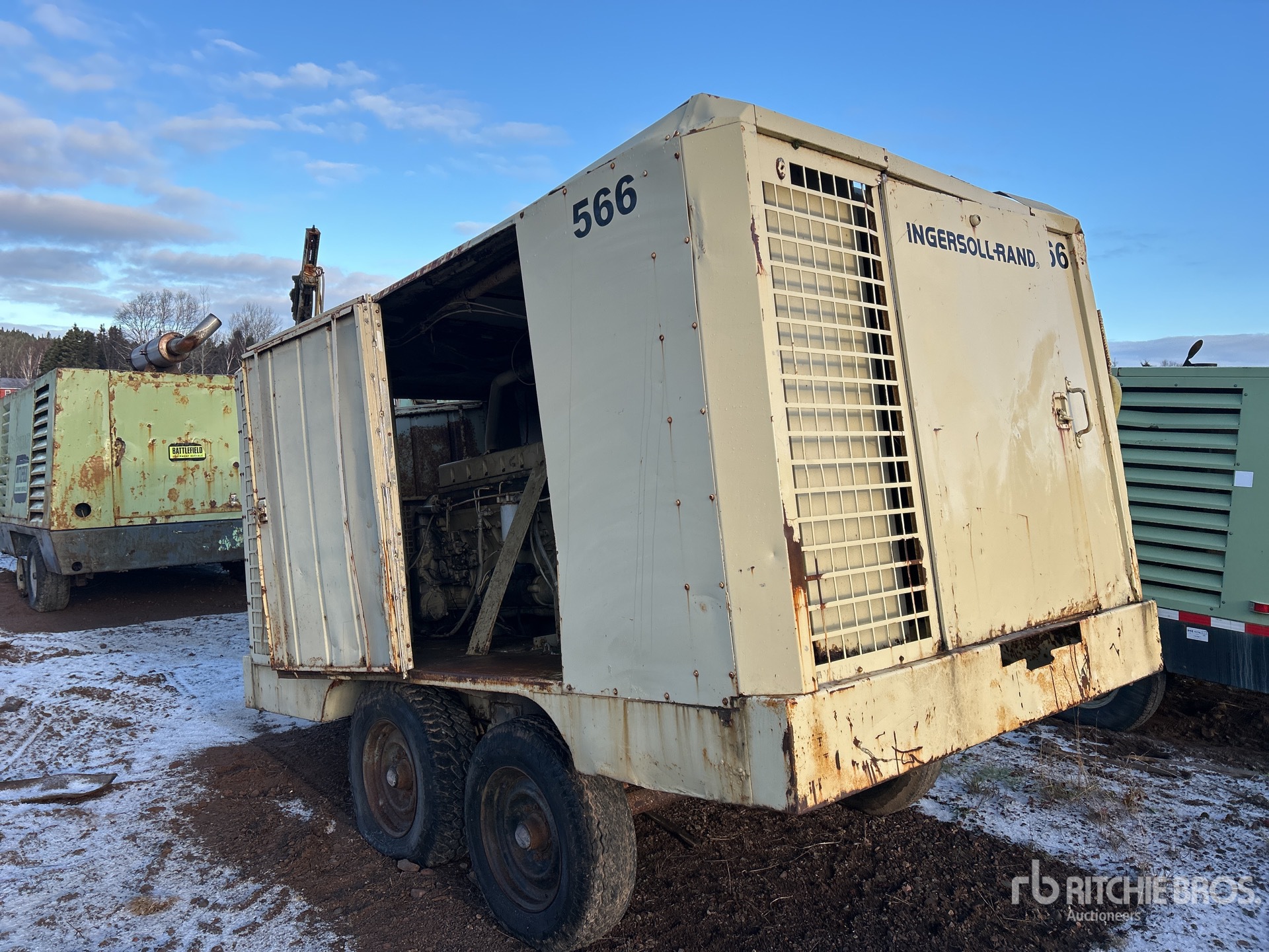 General Appearance with Picture, Left Rear Corner