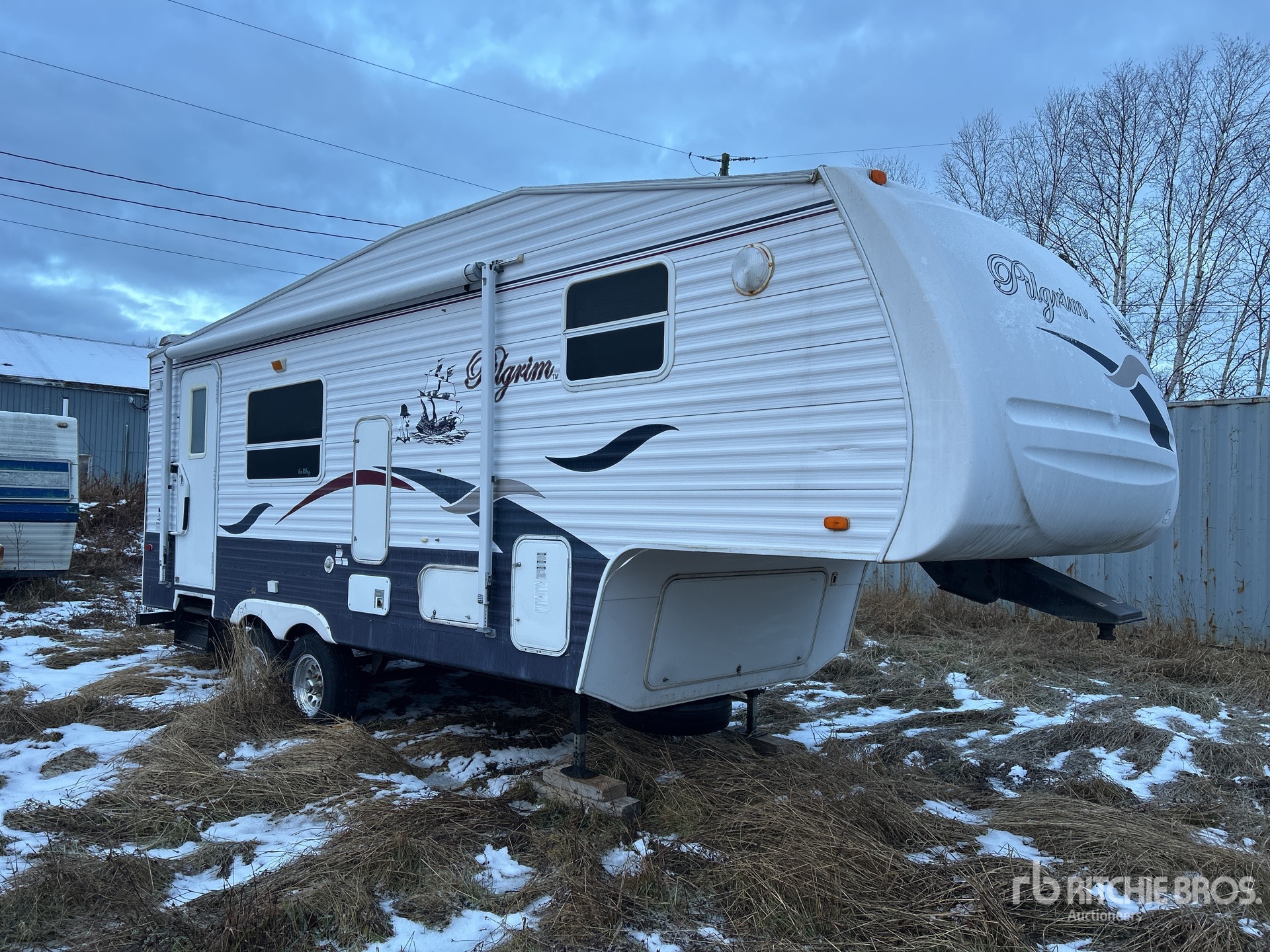 General Appearance with Picture, Right Front Corner