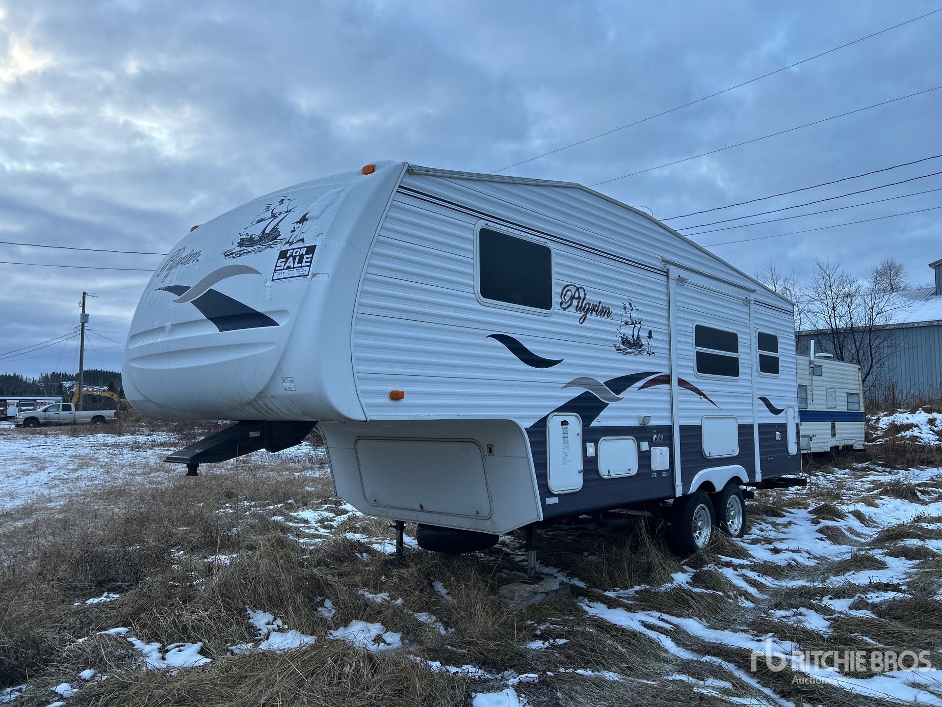 General Appearance with Picture, Left Front Corner