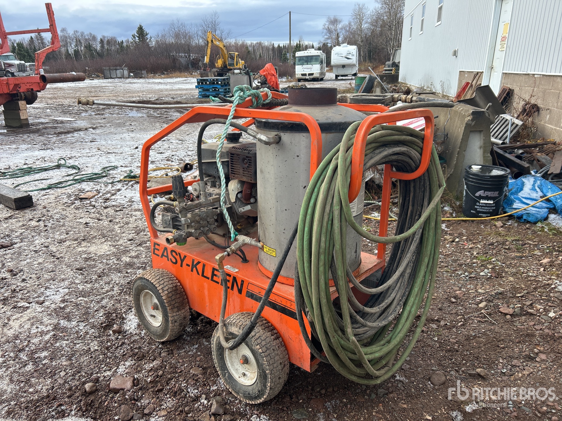 General Appearance with Picture, Left Rear Corner