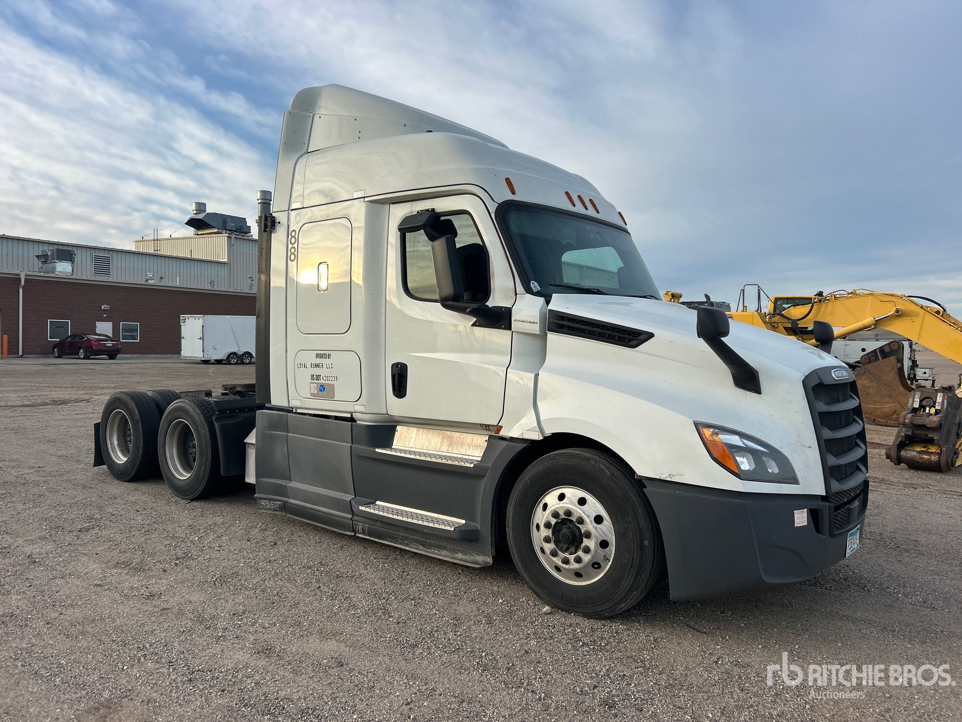 General Appearance with Image, coin avant droit