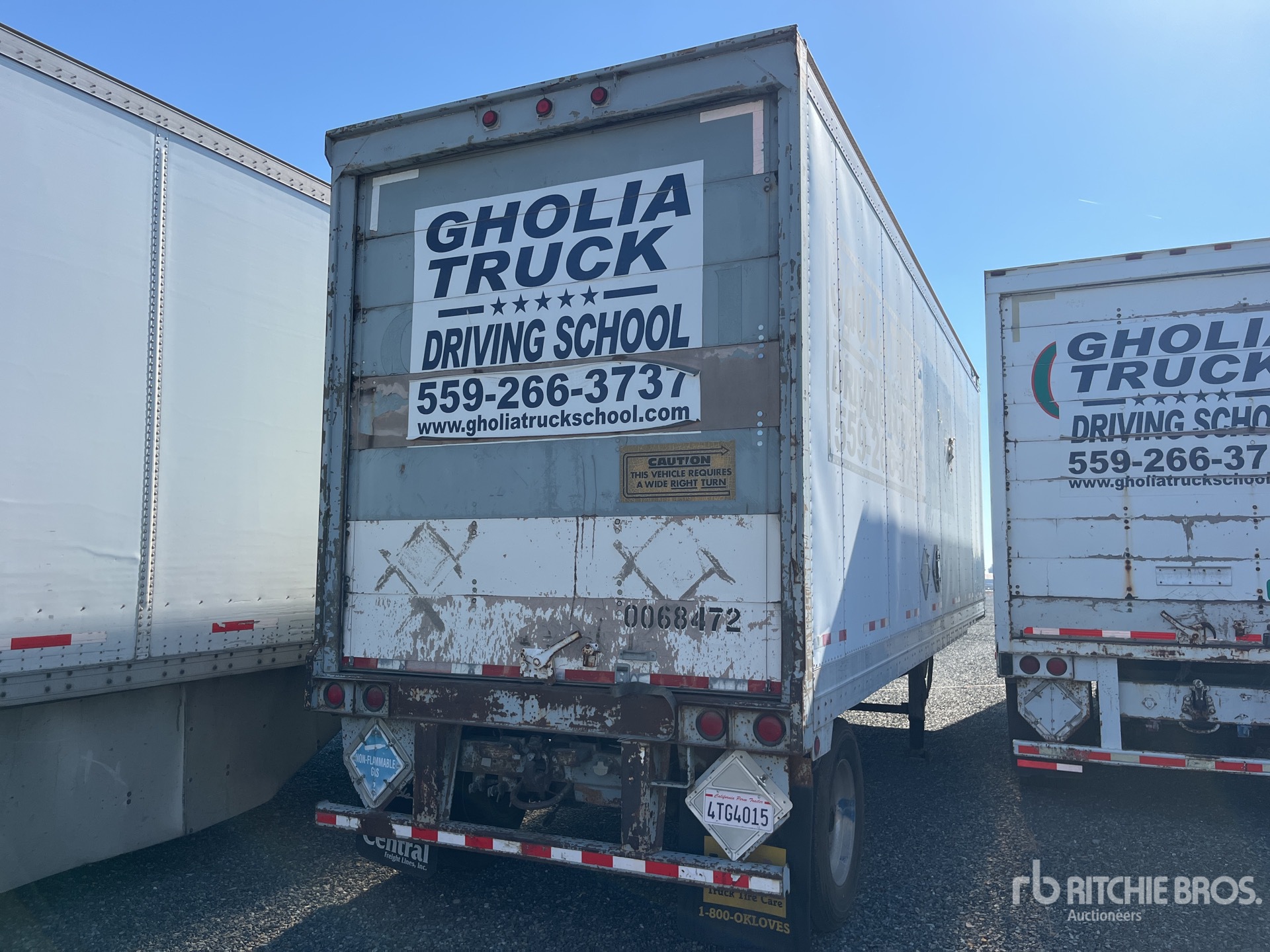 General Appearance with Picture, Right Rear Corner