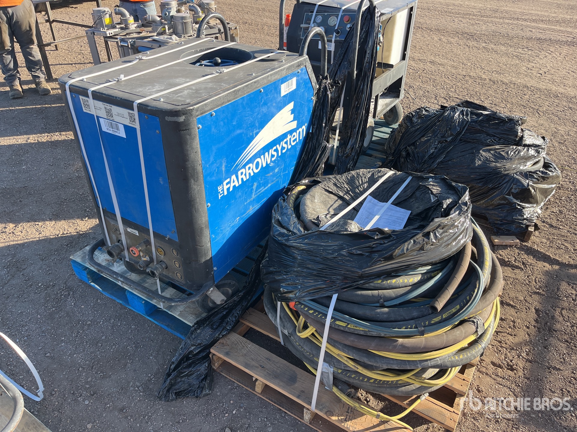 Aspect général with Image, coin arrière droit