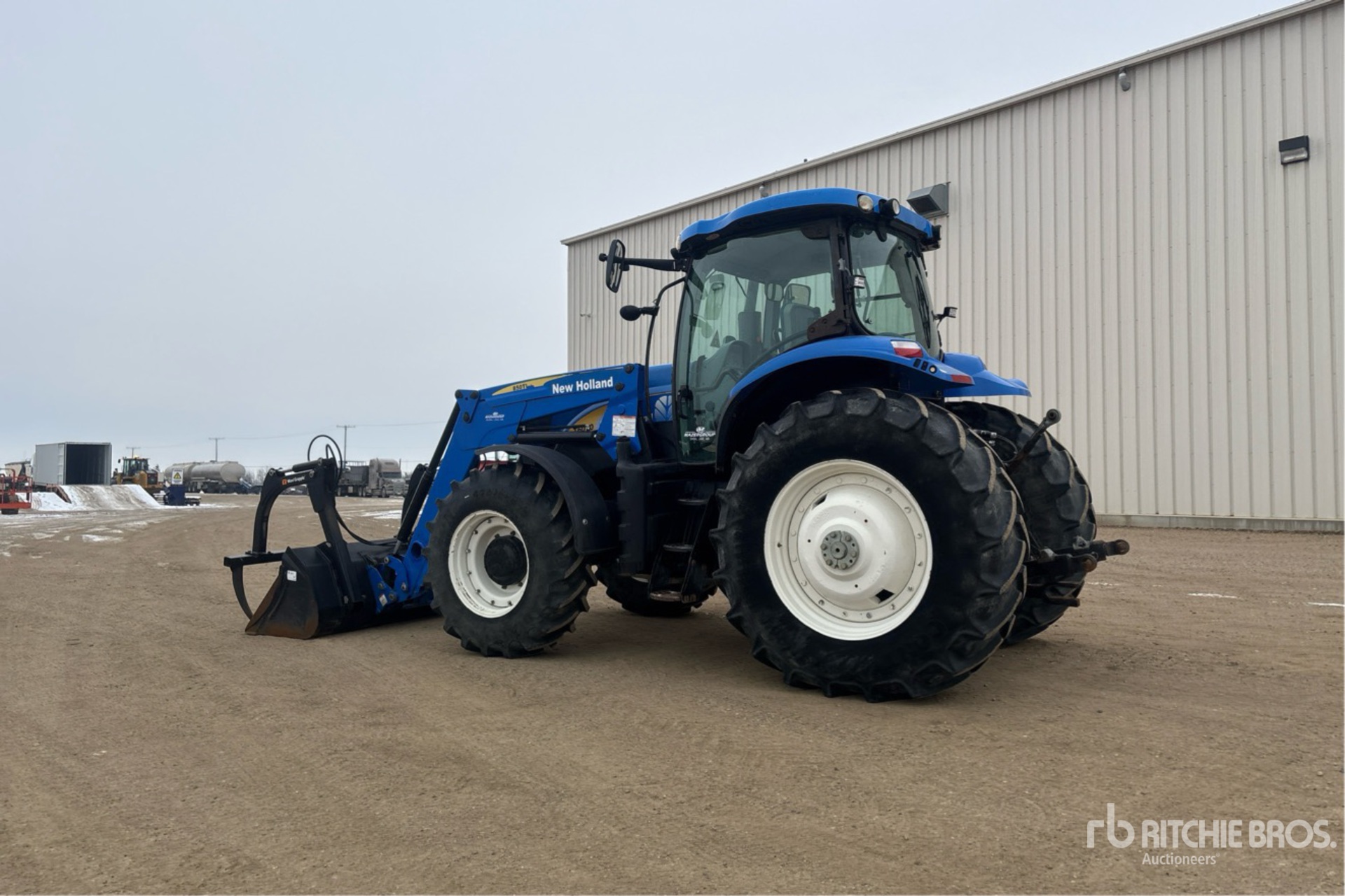 General Appearance with Picture, Left Rear Corner