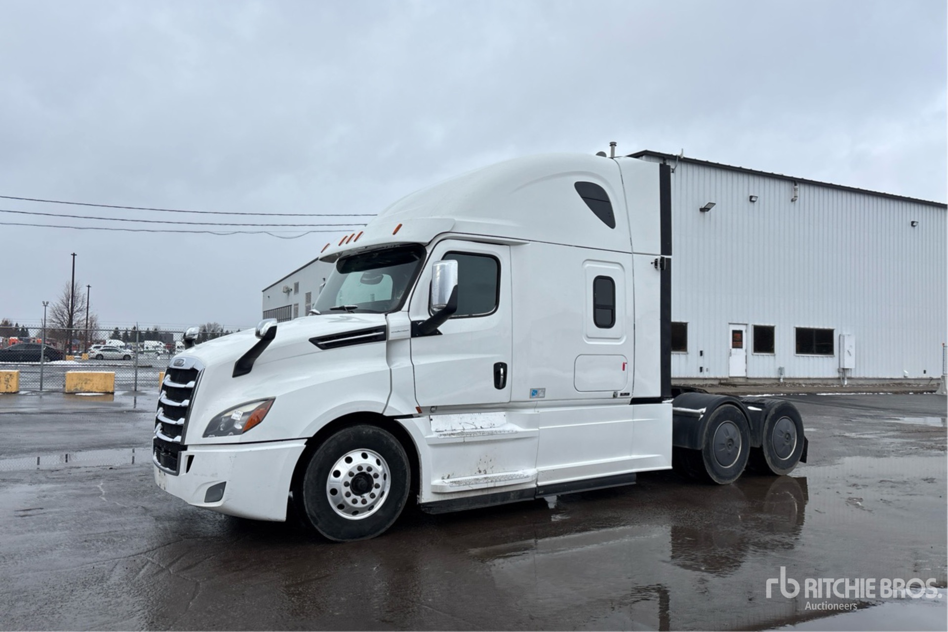 General Appearance with Picture, Left Front Corner