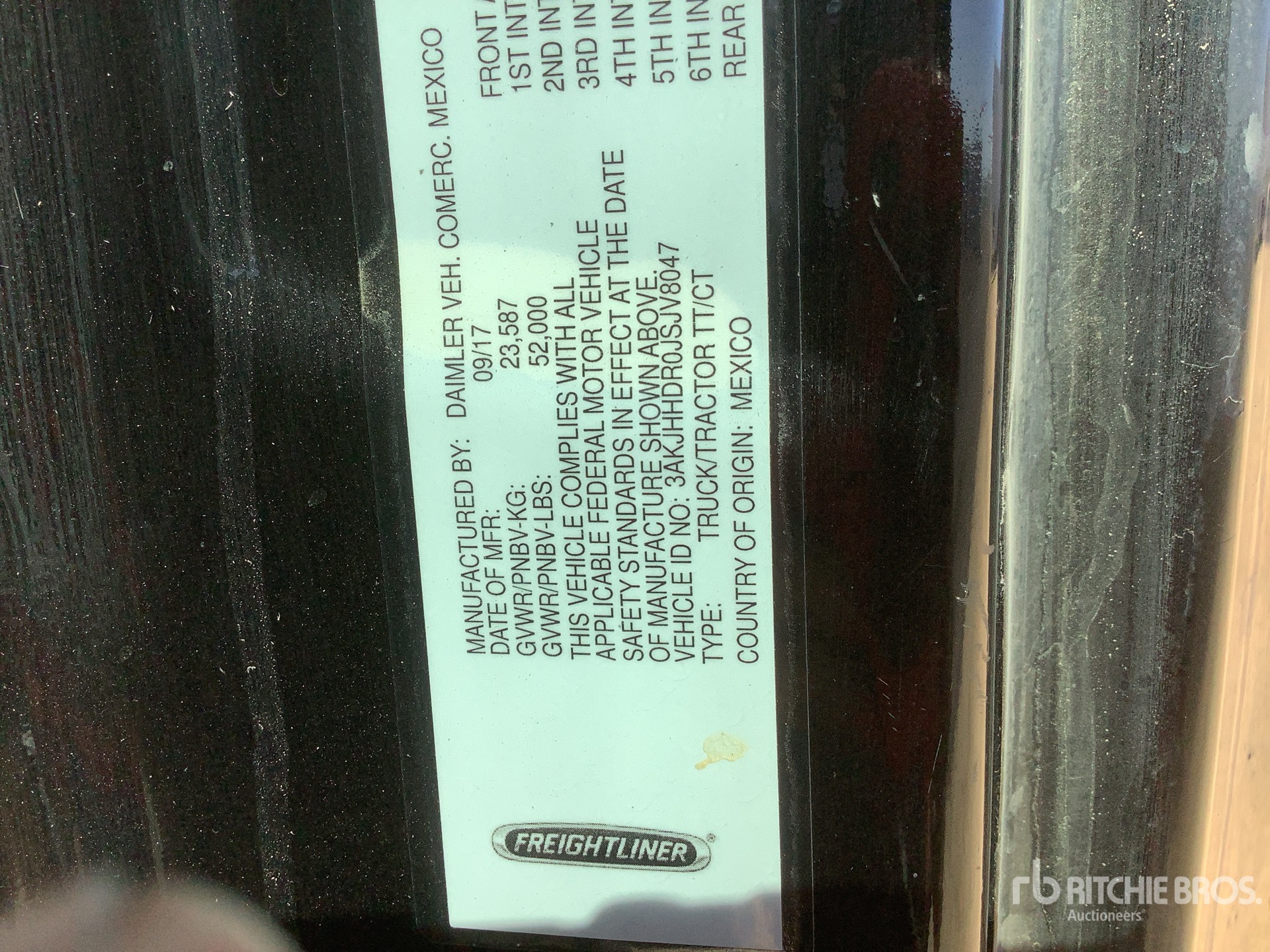 General Appearance with Numéro de série/Numéro d'identification du véhicule automobile