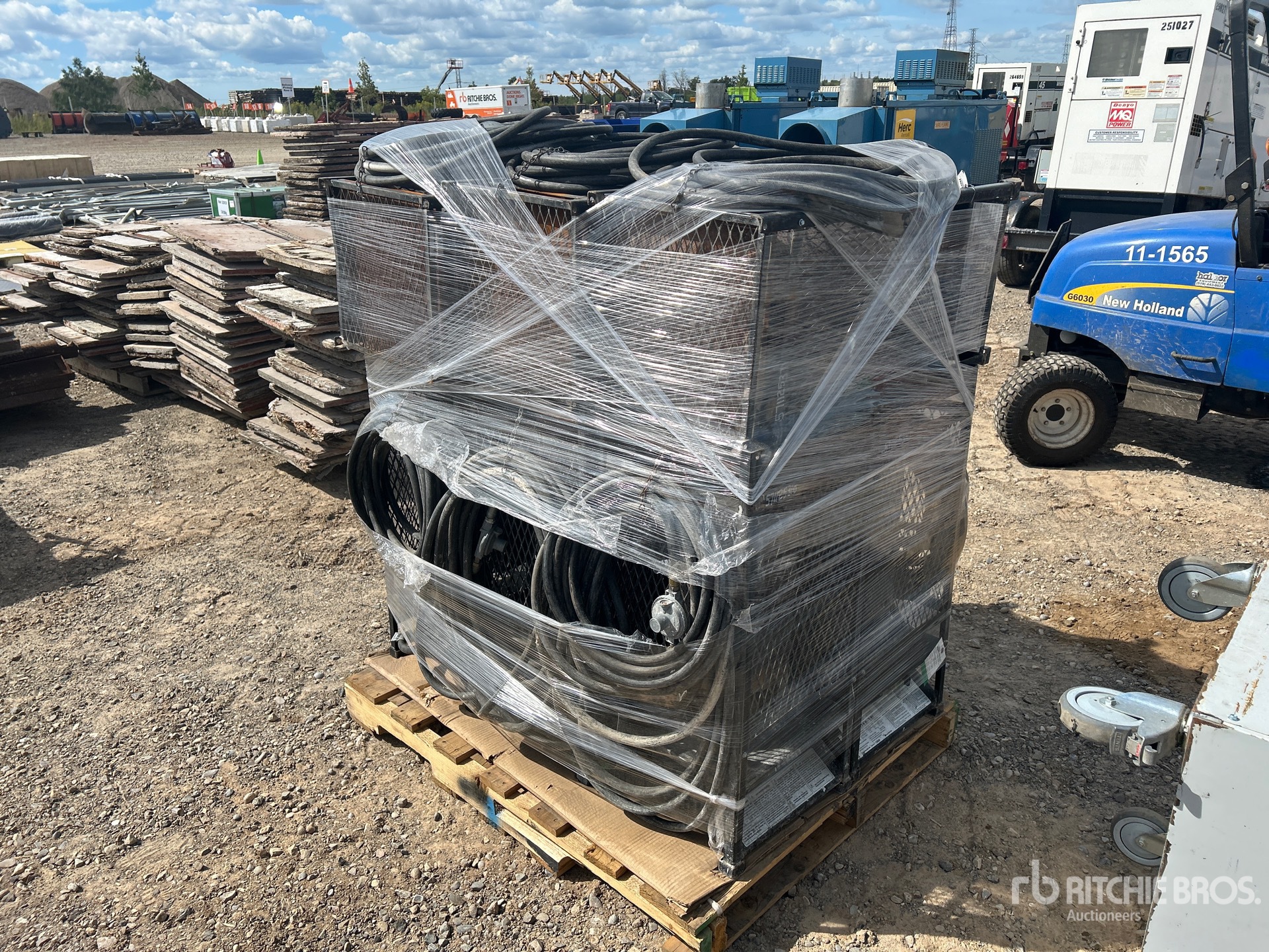 General Appearance with Bild, Ecke vorne rechts