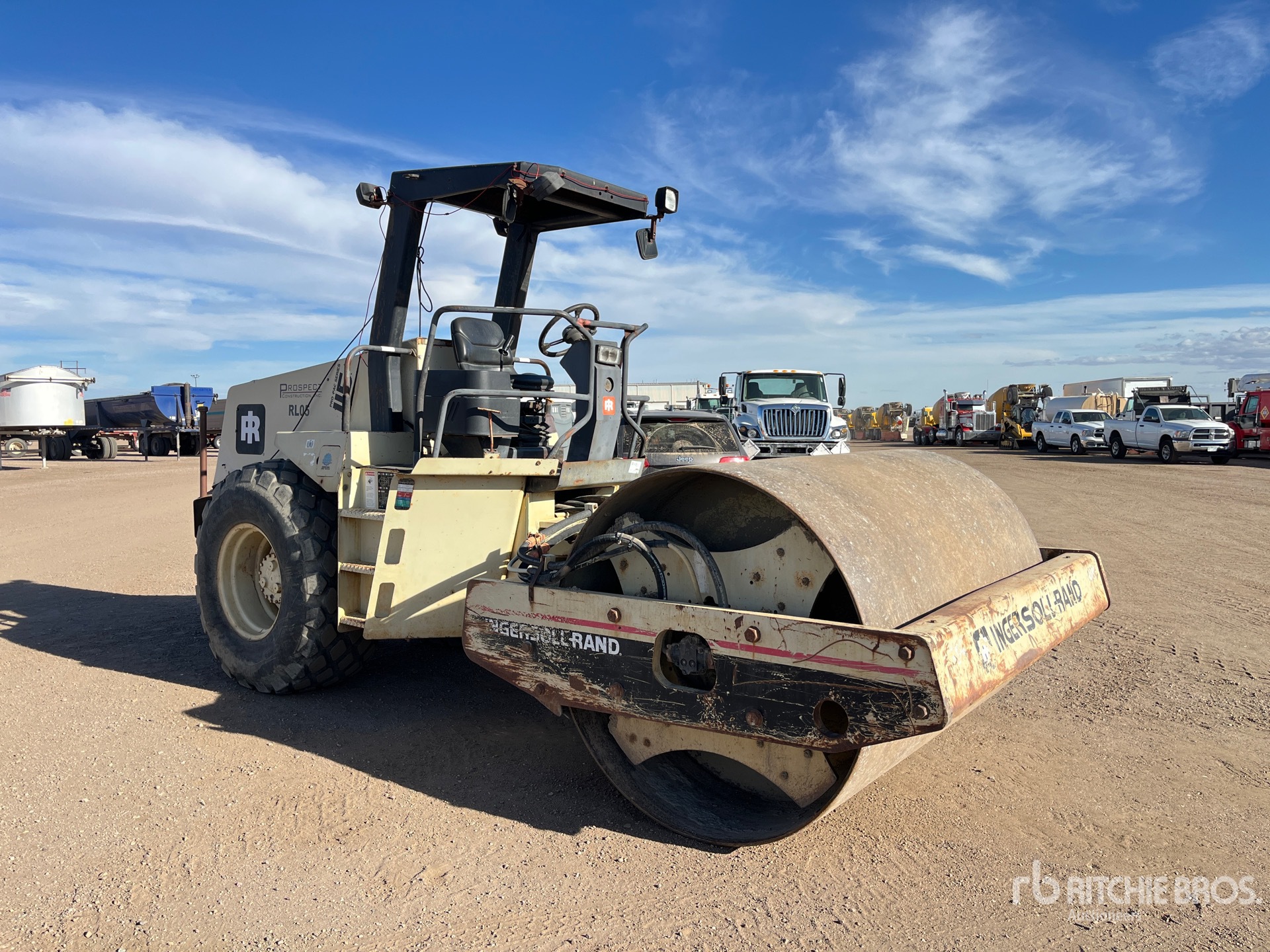 General Appearance with Imagen: esquina delantera derecha