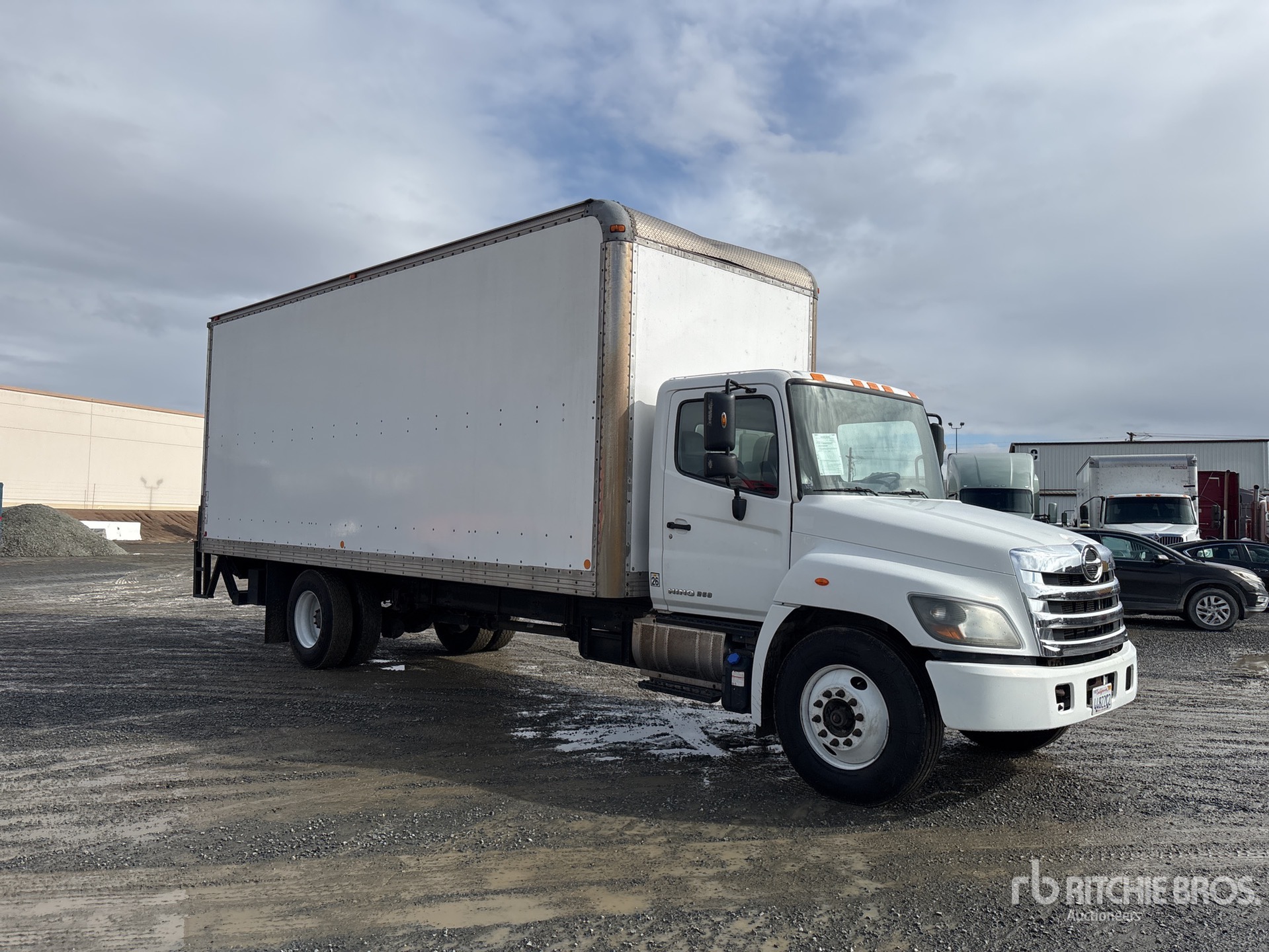 General Appearance with Image, coin avant droit