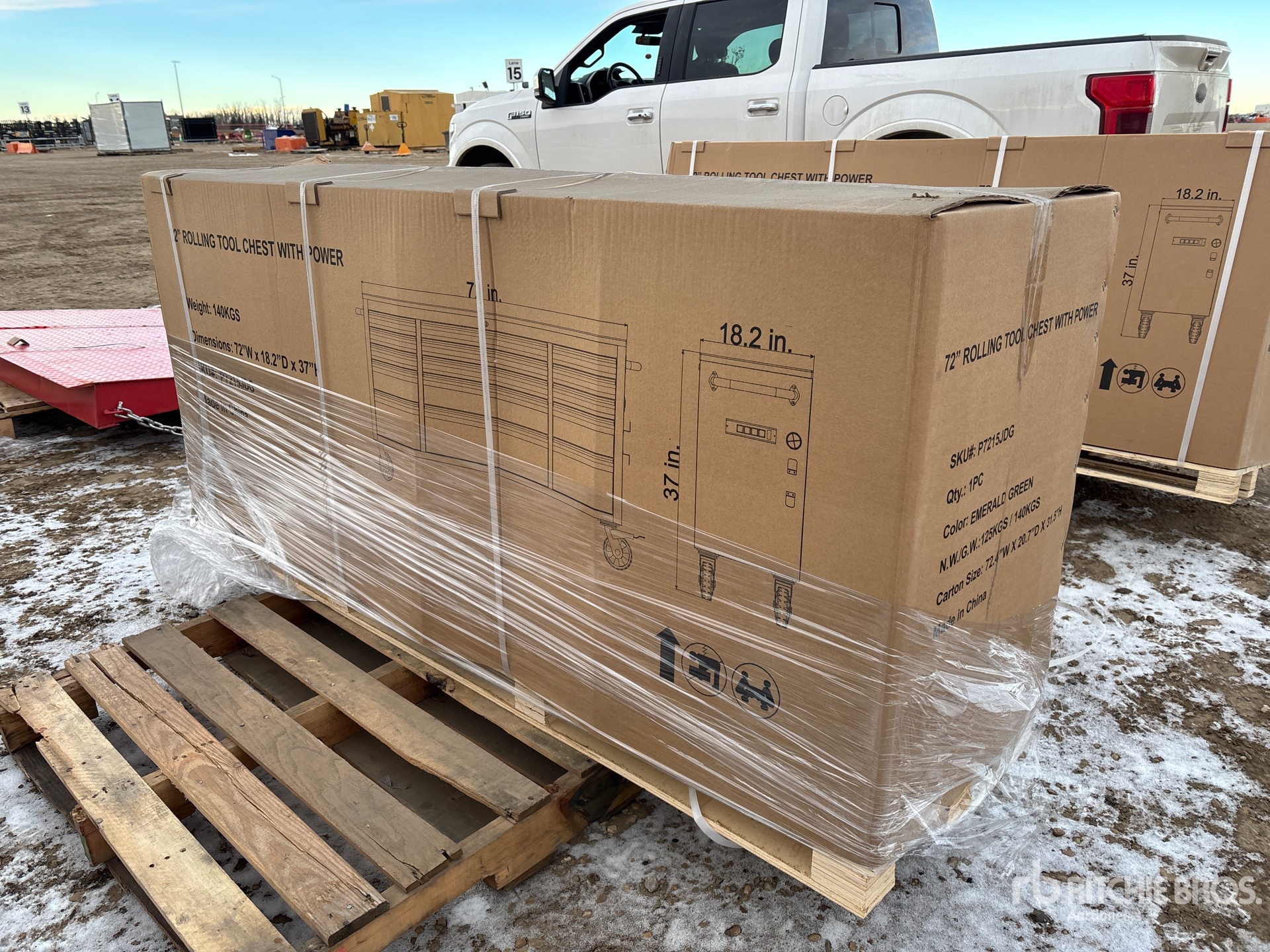 General Appearance with Imagen: esquina trasera derecha