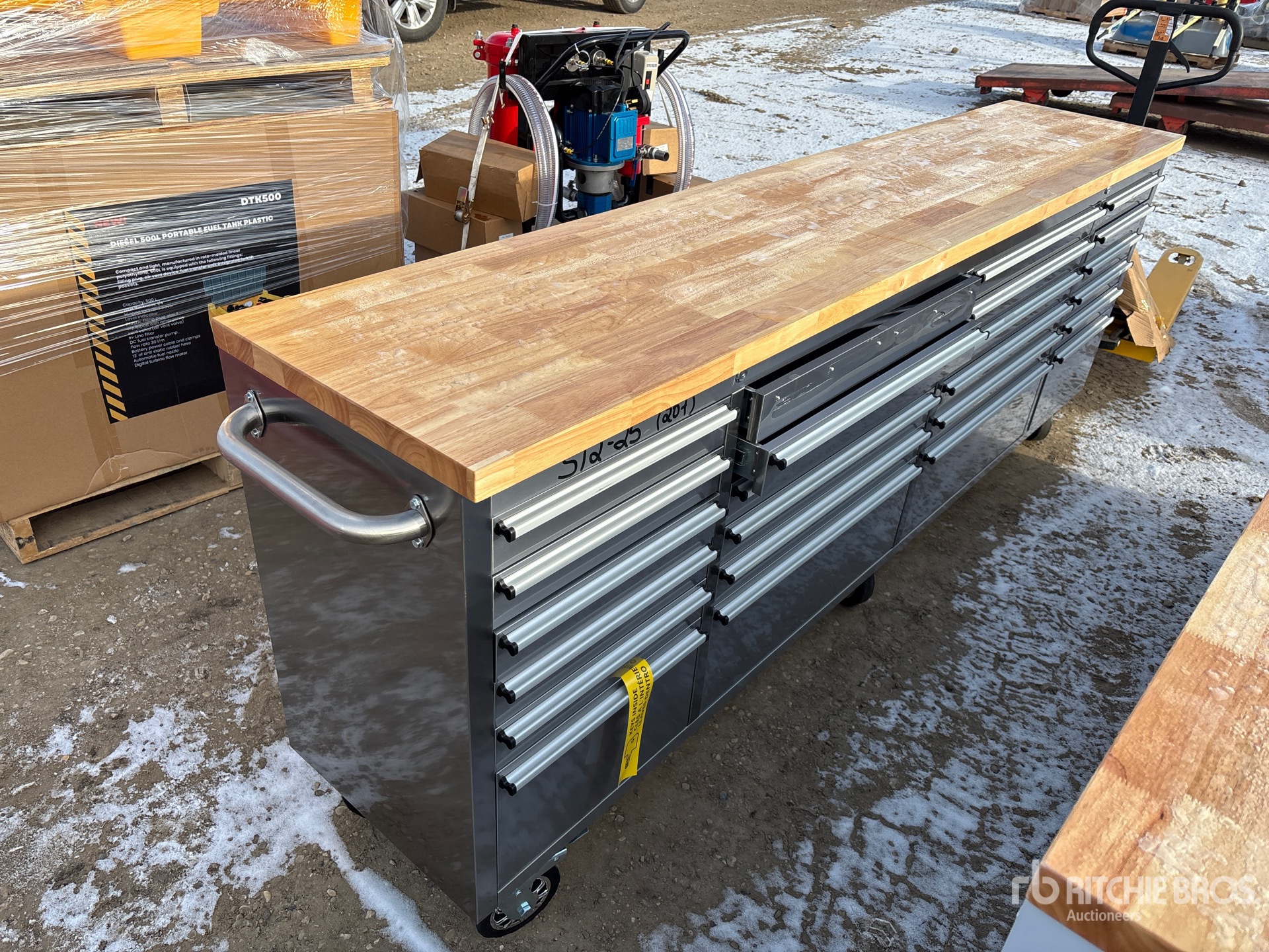 General Appearance with Picture, Right Front Corner