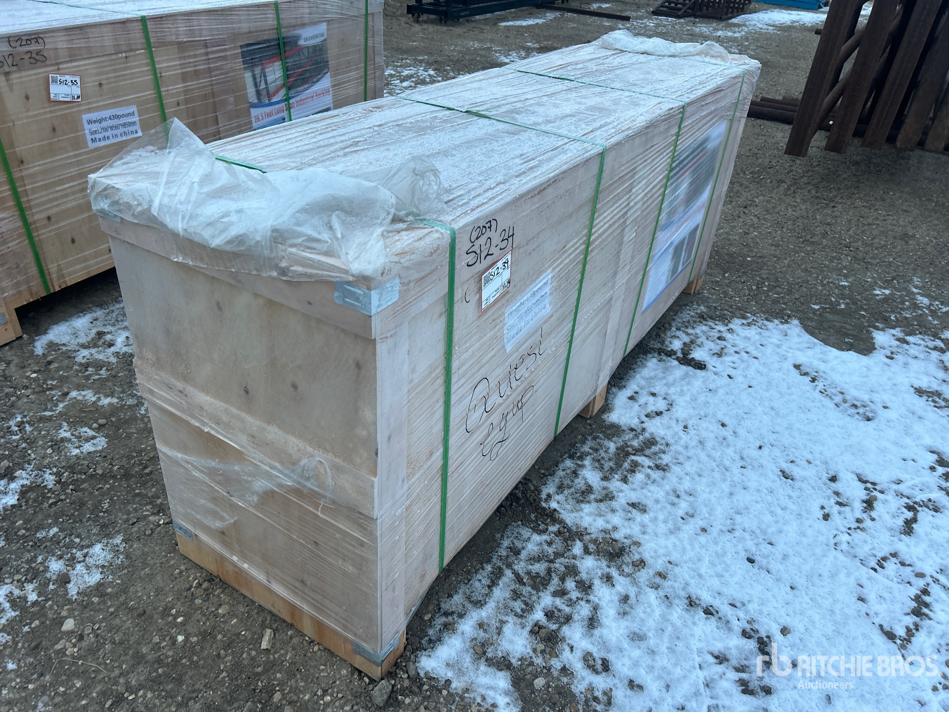 General Appearance with Picture, Right Front Corner