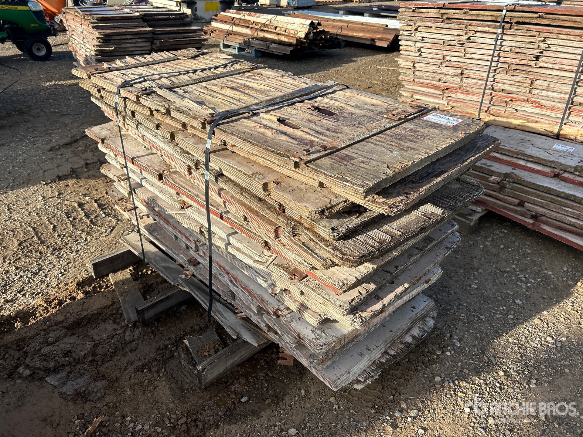 General Appearance with Bild, Ecke hinten rechts