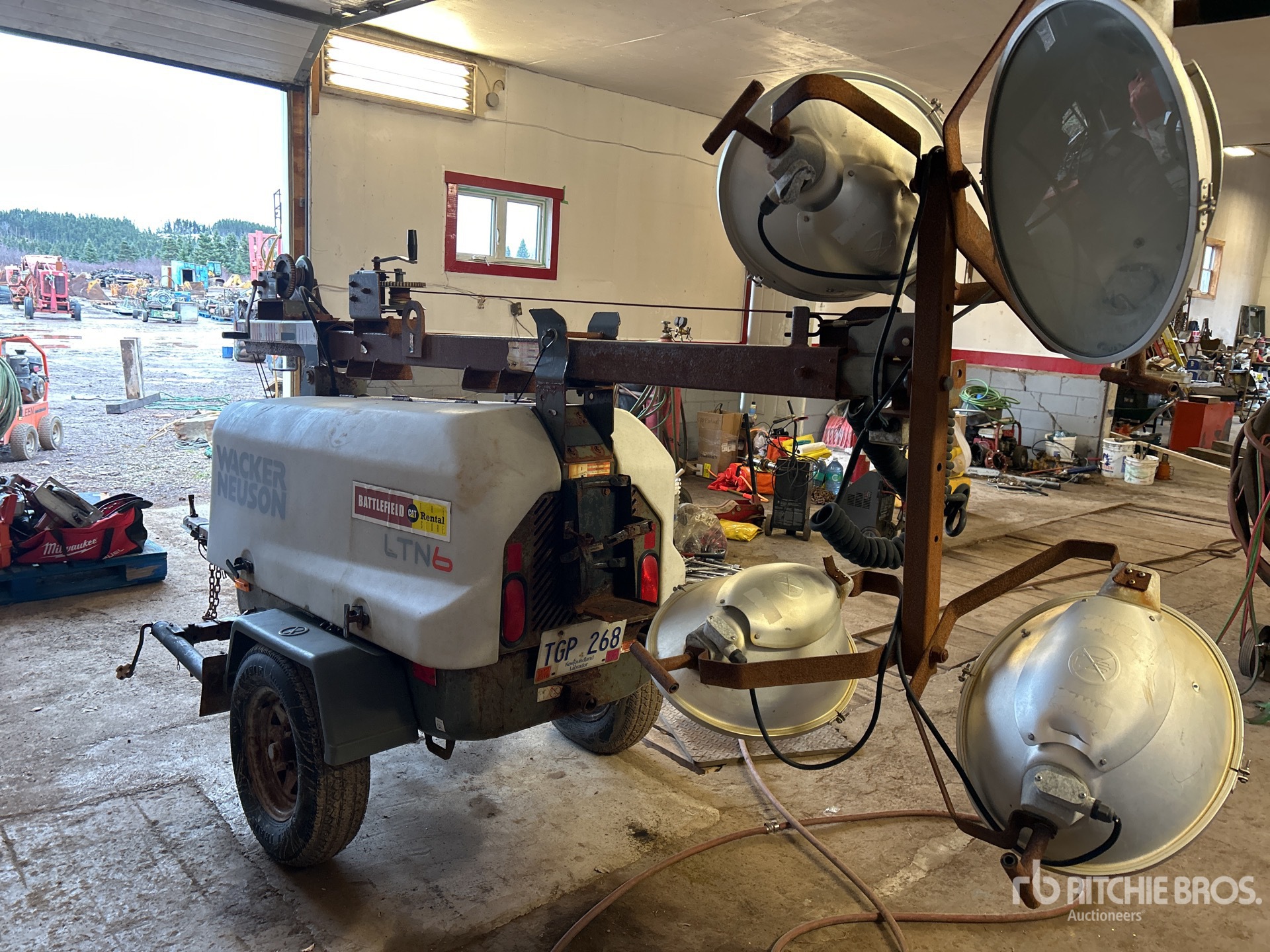 General Appearance with Picture, Left Rear Corner