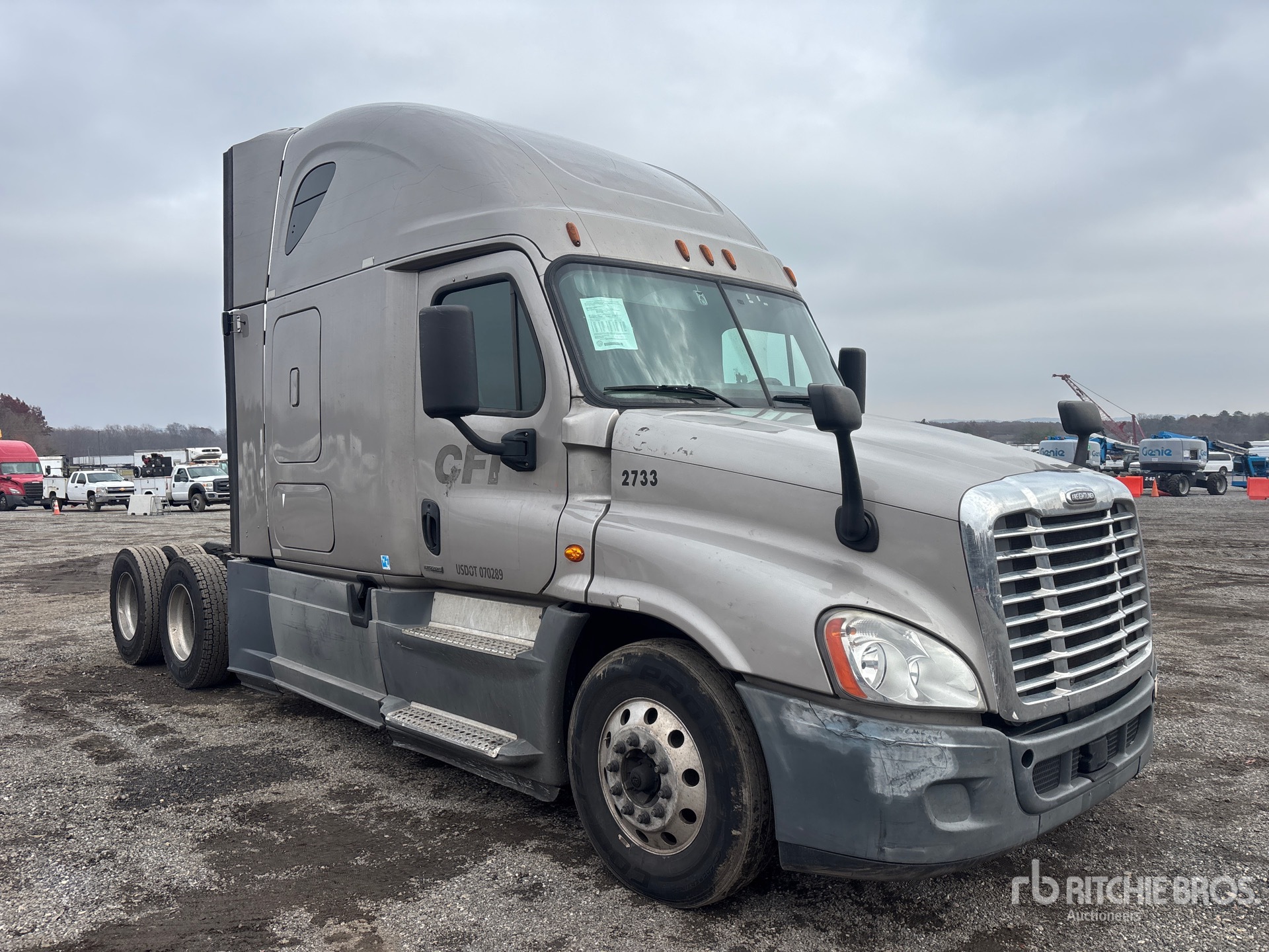 General Appearance with Image, coin avant droit