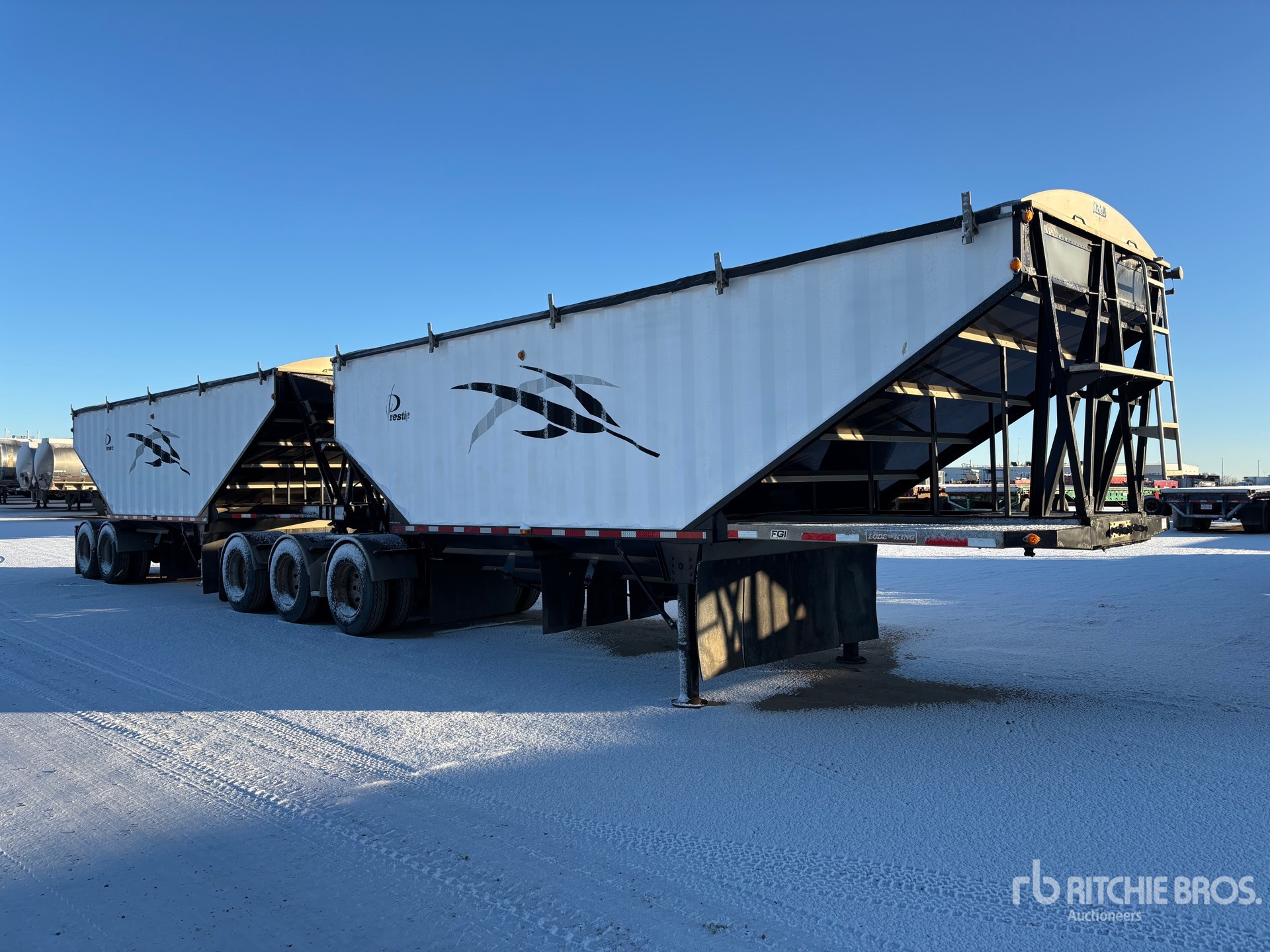 General Appearance with Imagen: esquina delantera derecha