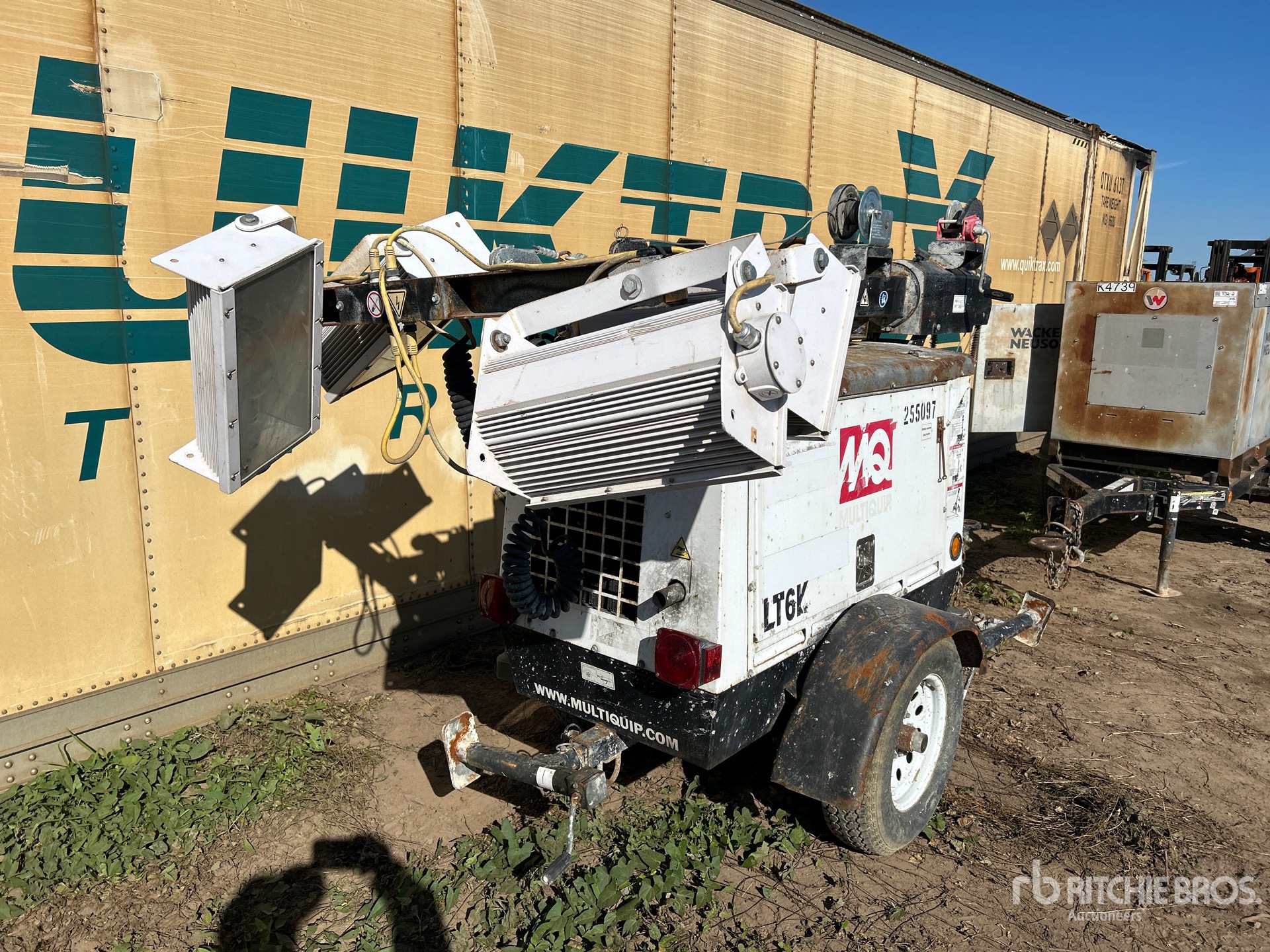 General Appearance with Imagen: esquina delantera izquierda