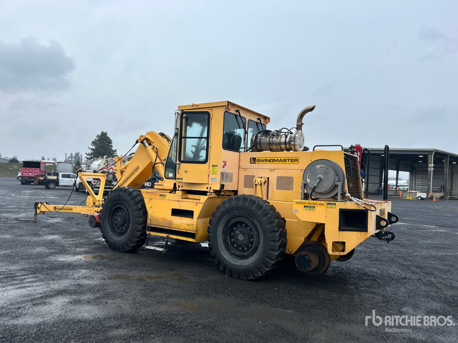 General Appearance with Picture, Left Rear Corner