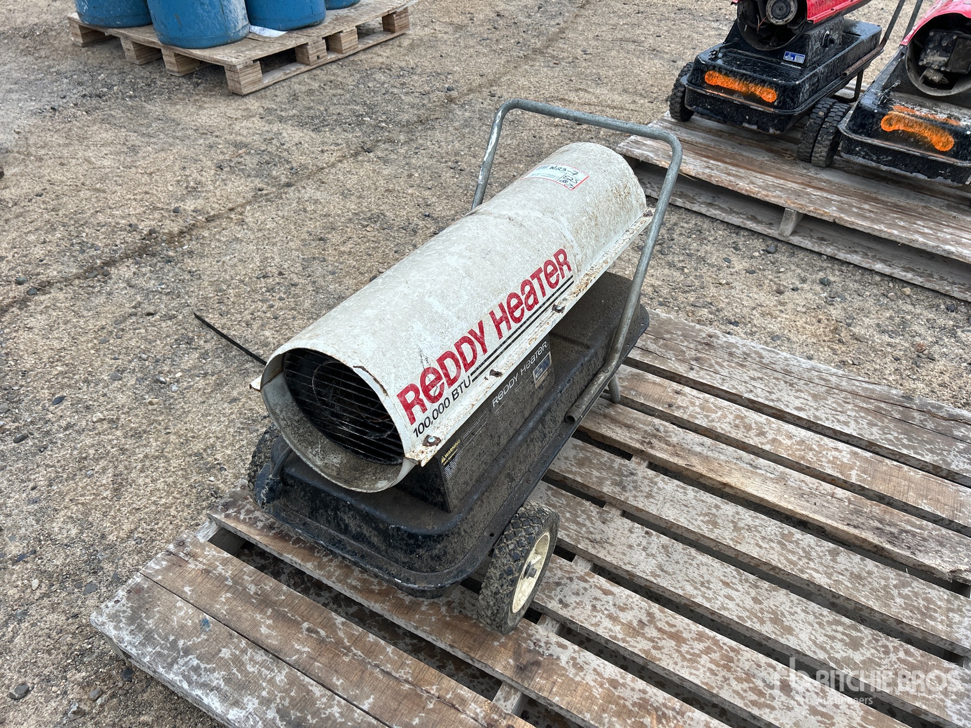 General Appearance with Bild, Ecke vorne links