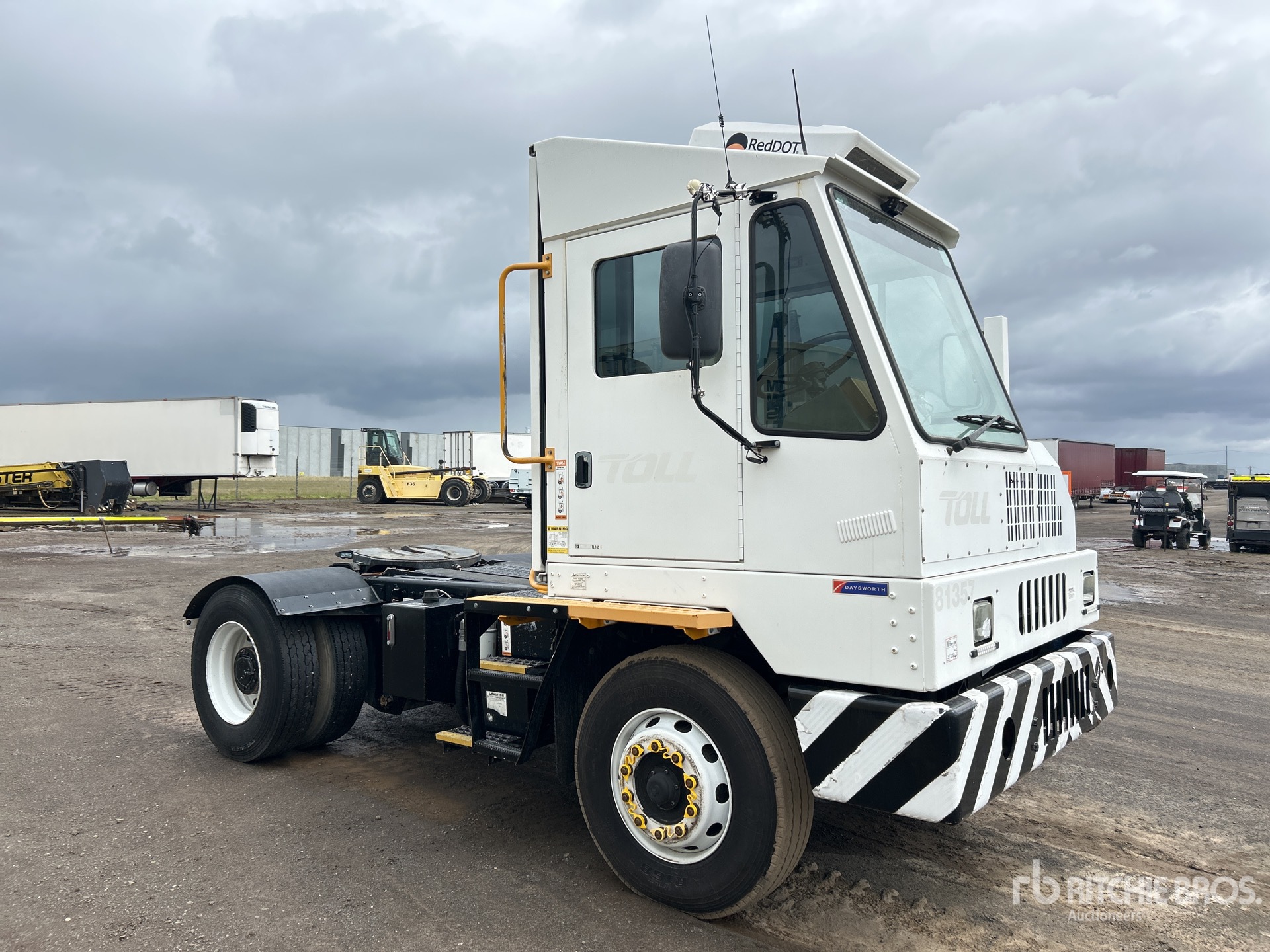 General Appearance with Picture, Left Front Corner