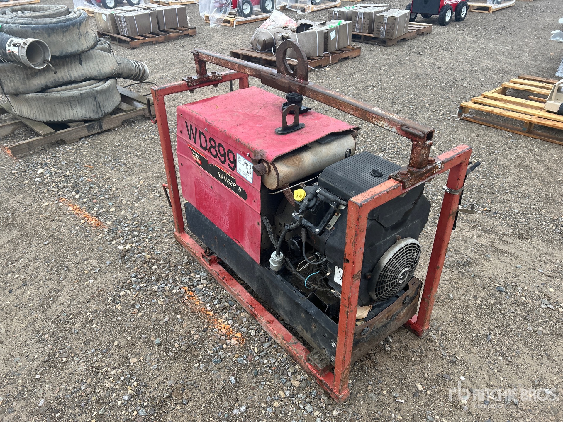 General Appearance with Bild, Ecke hinten links