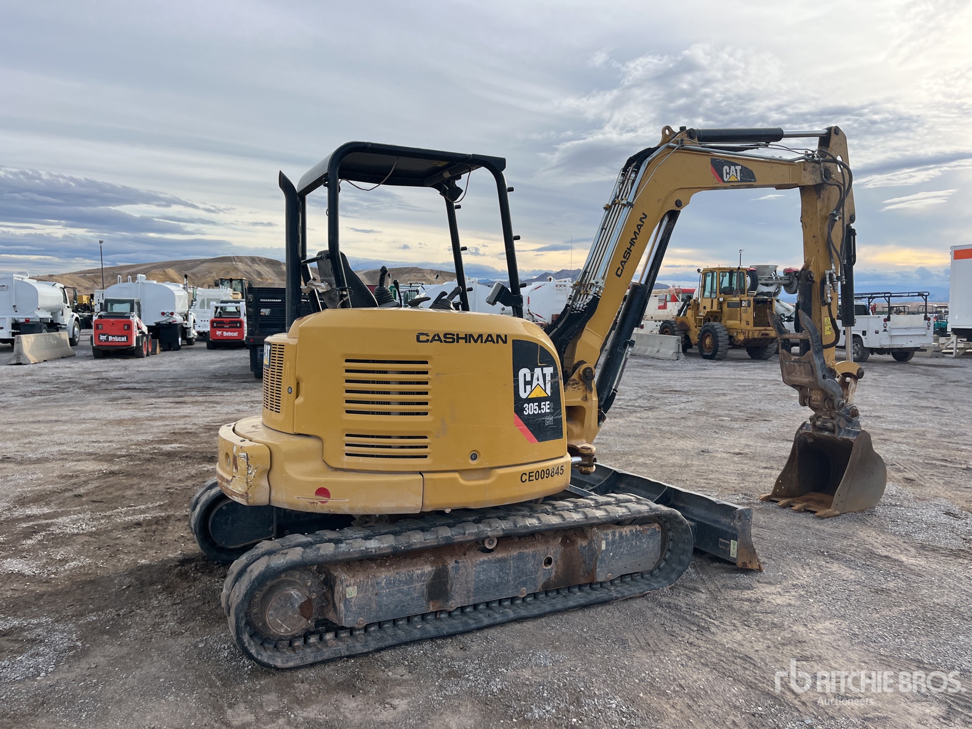 General Appearance with Imagen: esquina trasera derecha