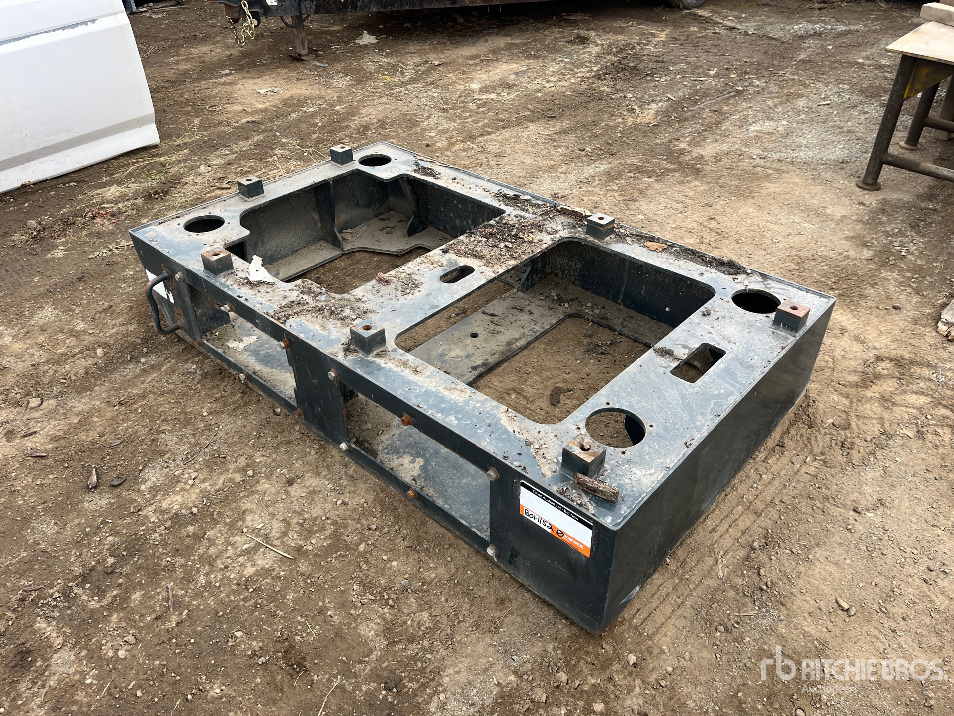 General Appearance with Foto, angolo anteriore sinistro