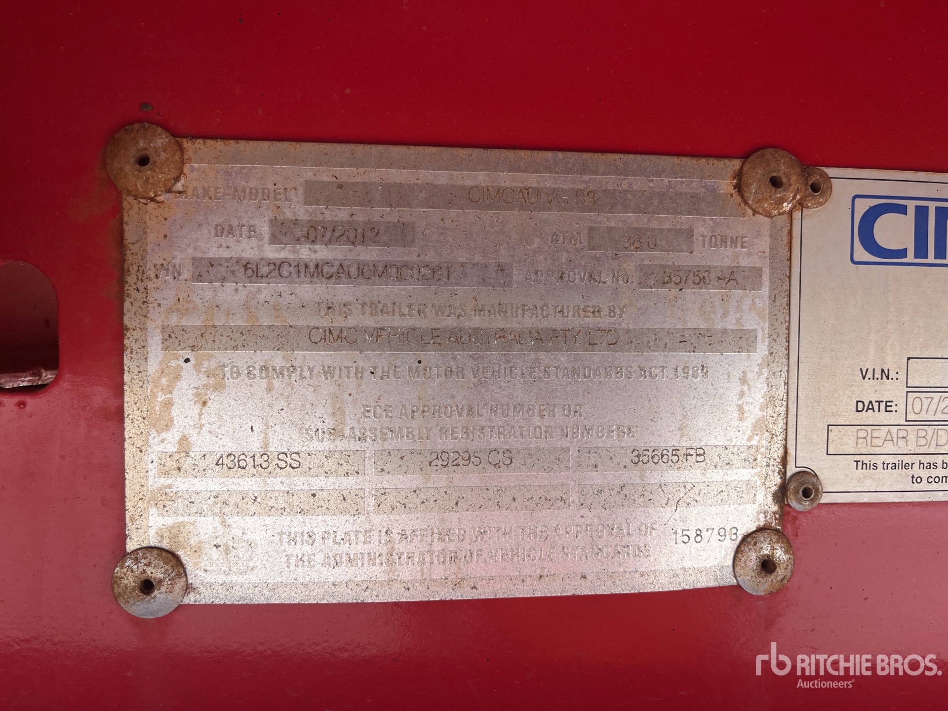 General Appearance with Serial Number / VIN